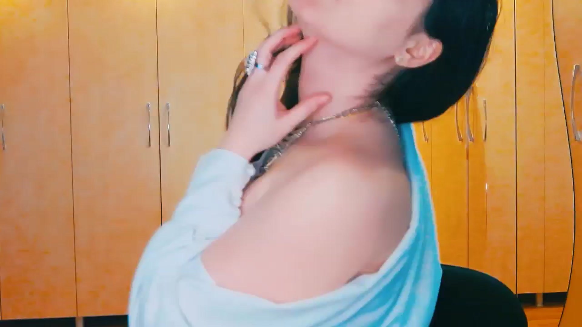 Gallery image thumbnail from Sarah_Grace's myfreecams stream on, 06/15/2024, 17:54 image 17 of 20