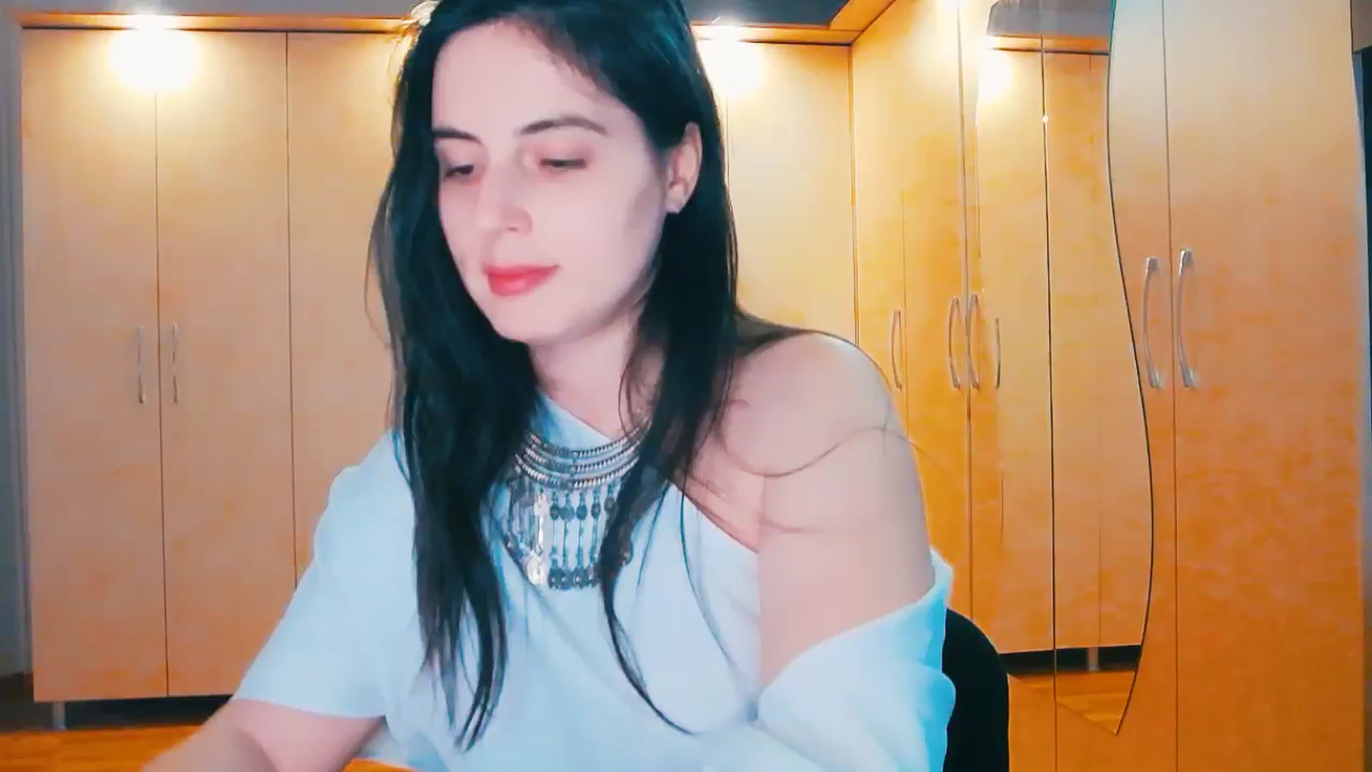 Gallery image thumbnail from Sarah_Grace's myfreecams stream on, 06/15/2024, 17:54 image 4 of 20