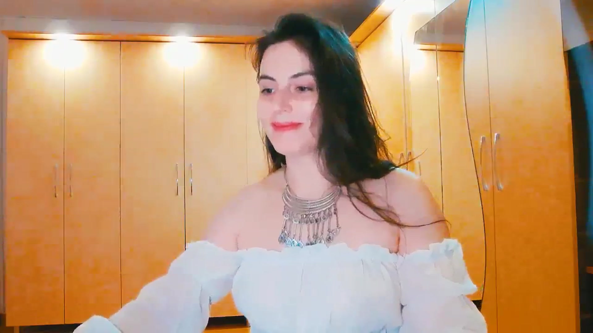 Gallery image thumbnail from Sarah_Grace's myfreecams stream on, 06/15/2024, 19:55 image 16 of 20