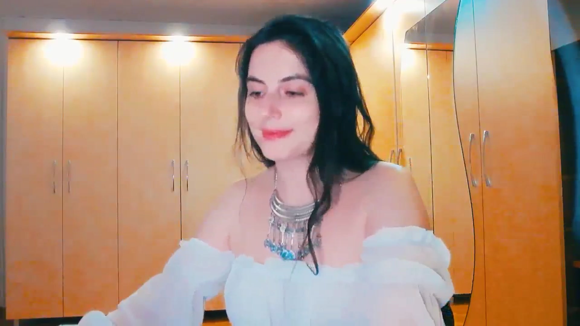 Gallery image thumbnail from Sarah_Grace's myfreecams stream on, 06/15/2024, 19:55 image 17 of 20