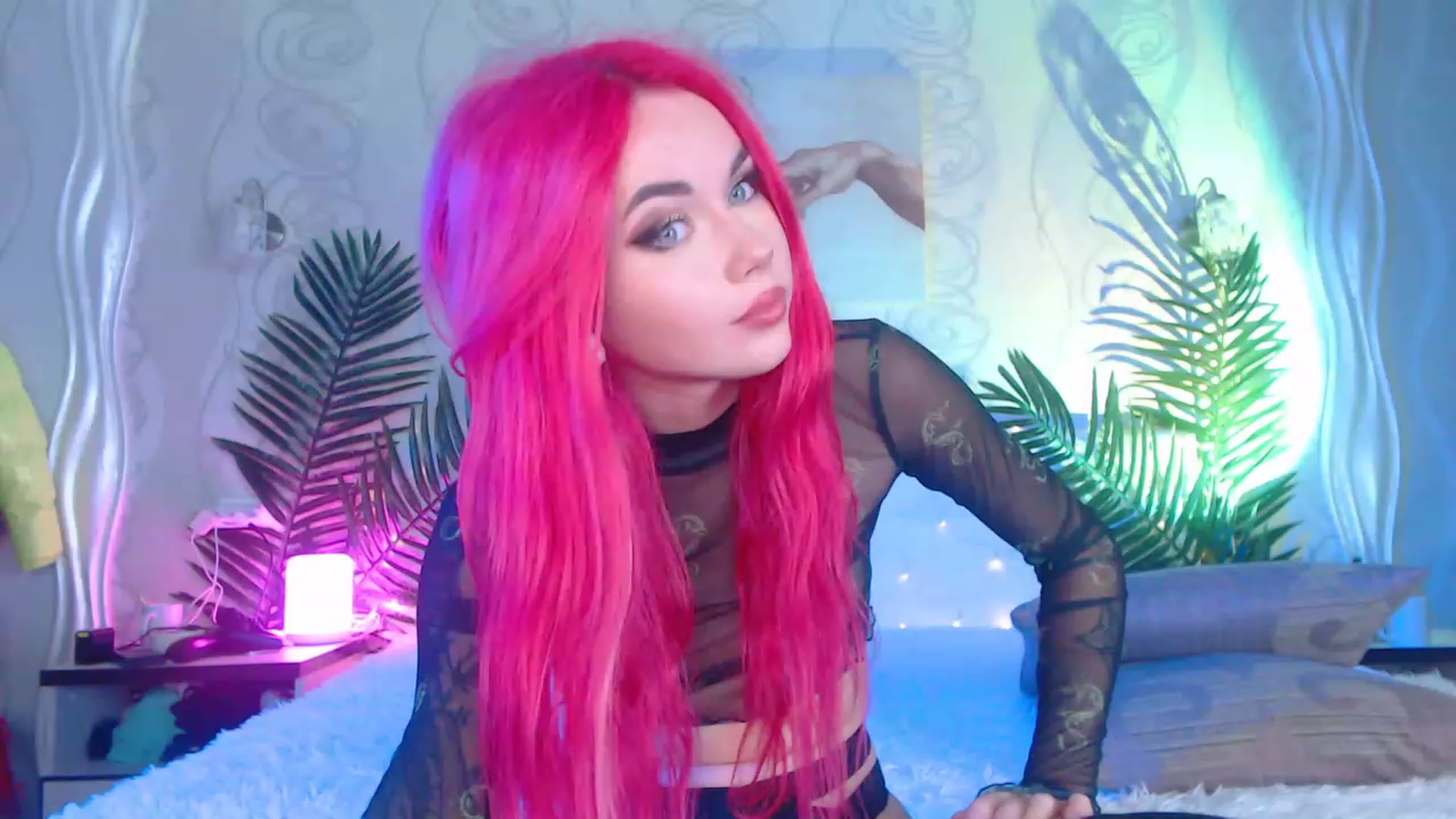 Gallery image thumbnail from Sarah_Pink's myfreecams stream on, 11/24/2022, 21:51 image 13 of 20