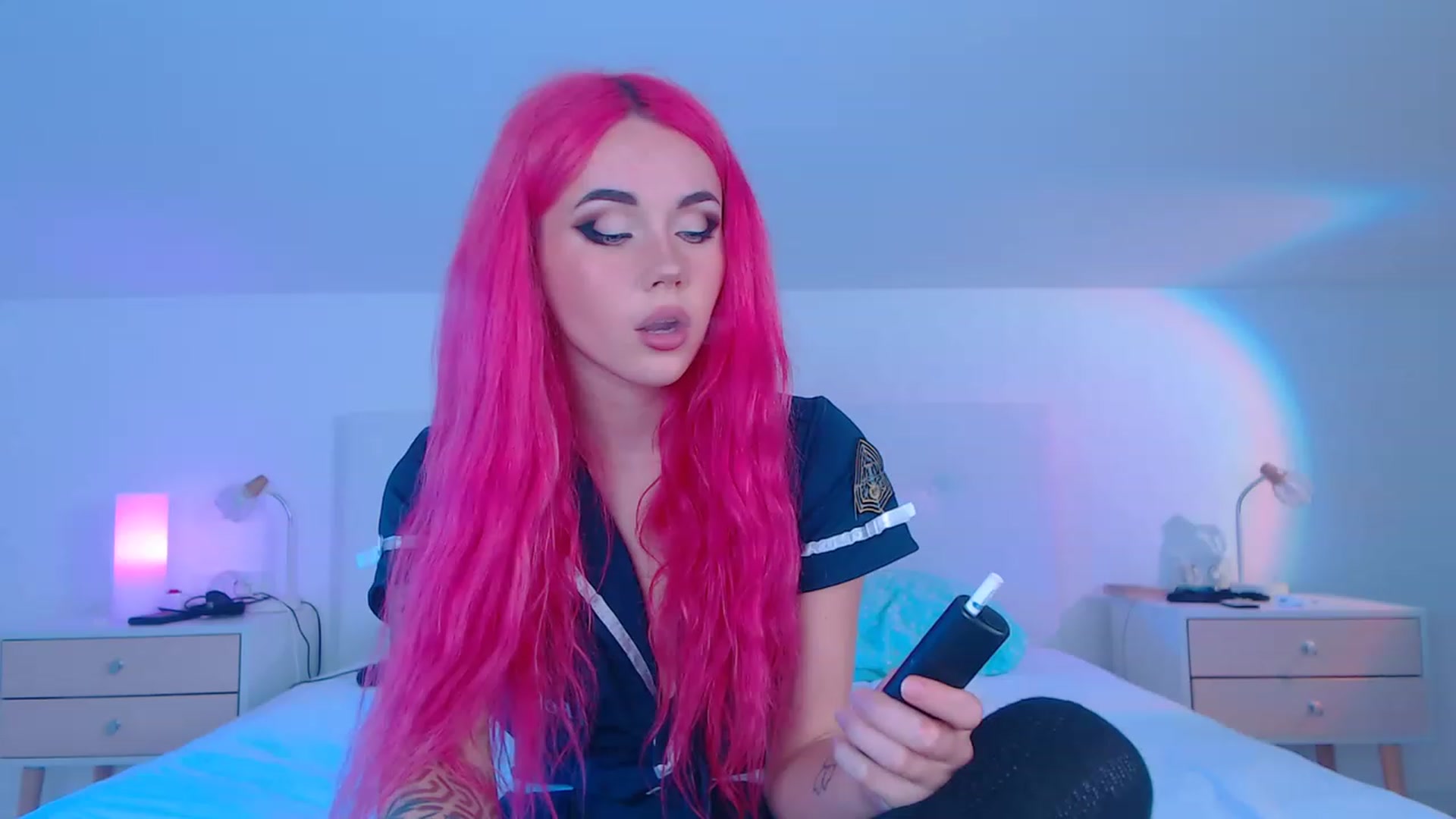 Gallery image thumbnail from Sarah_Pink's myfreecams stream on, 12/04/2022, 22:38 image 6 of 20