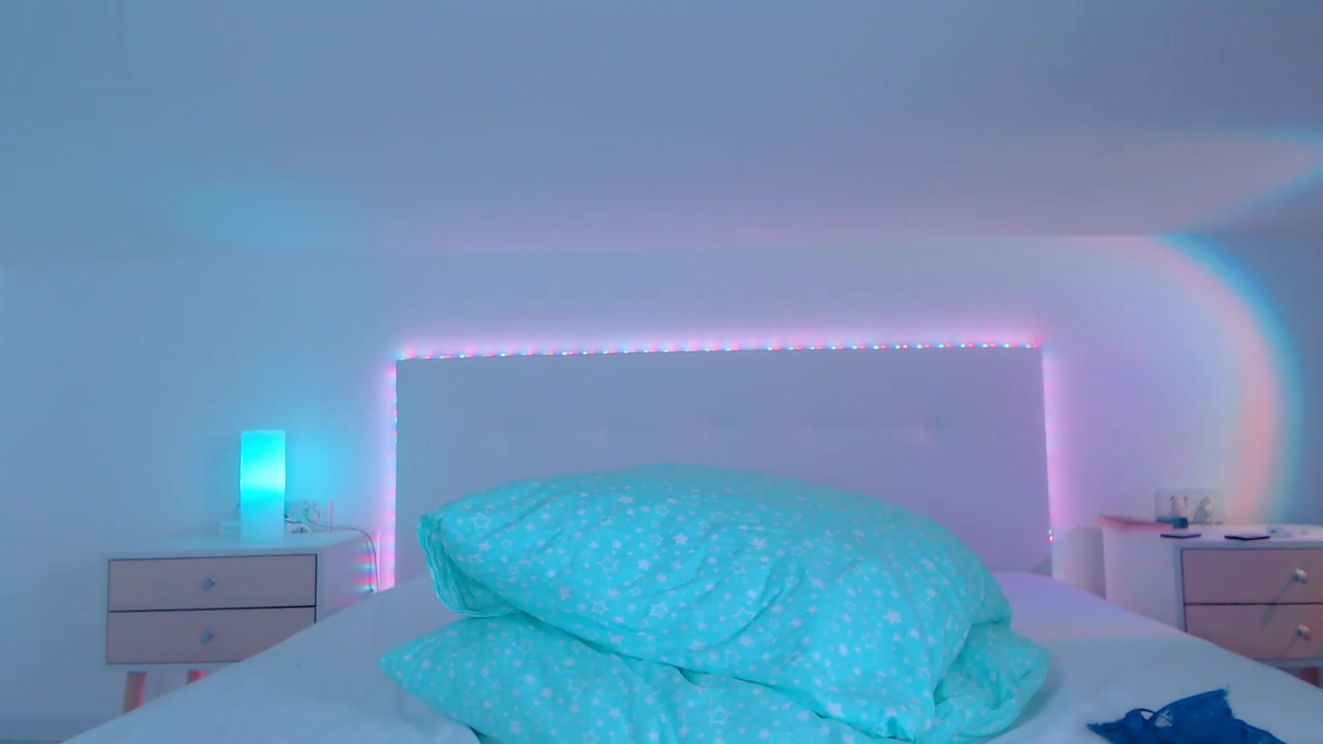 Gallery image thumbnail from Sarah_Pink's myfreecams stream on, 12/06/2022, 23:32 image 2 of 20