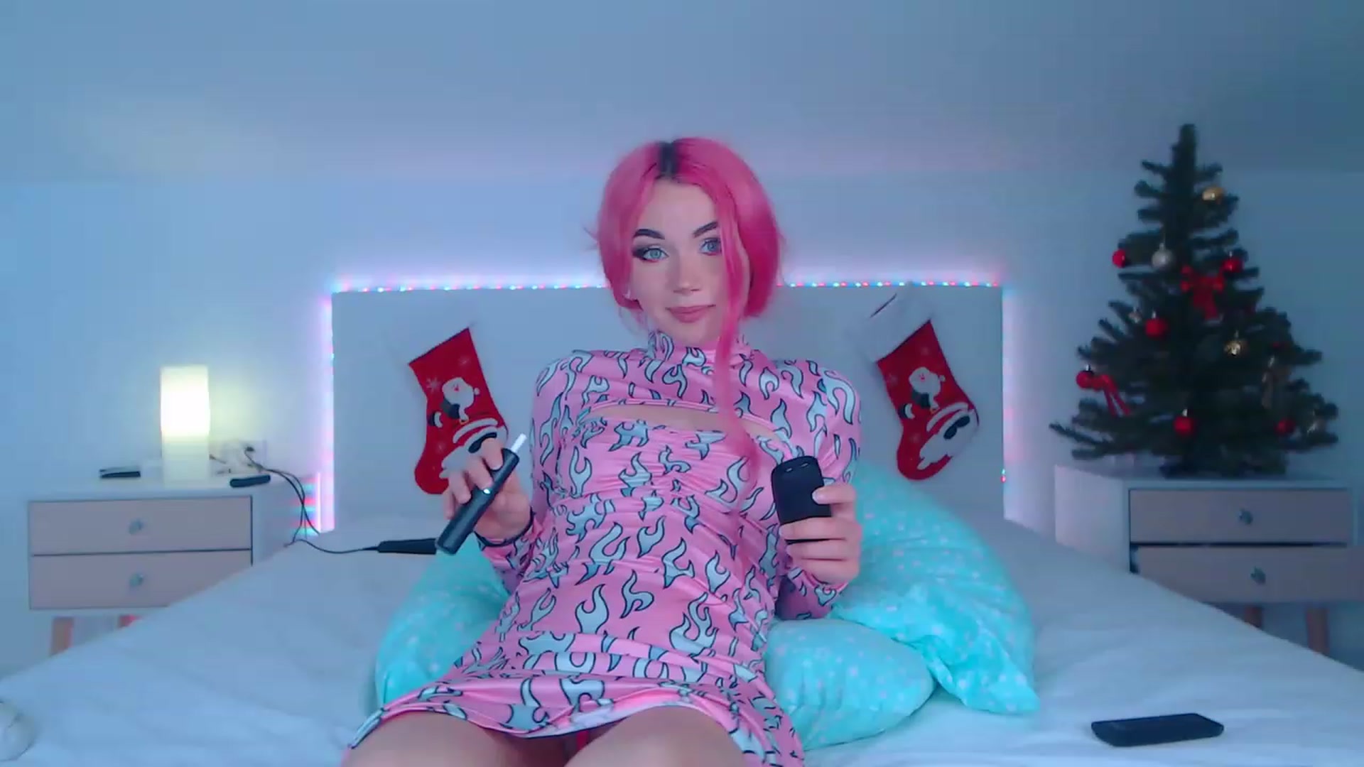 Gallery image thumbnail from Sarah_Pink's myfreecams stream on, 12/23/2022, 22:58 image 13 of 20