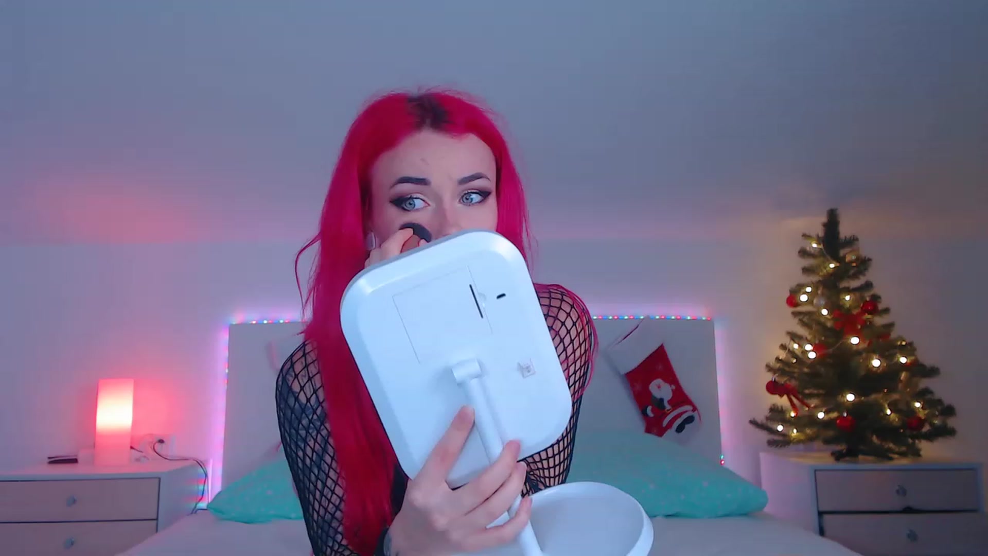 Gallery image thumbnail from Sarah_Pink's myfreecams stream on, 12/29/2022, 22:45 image 1 of 20