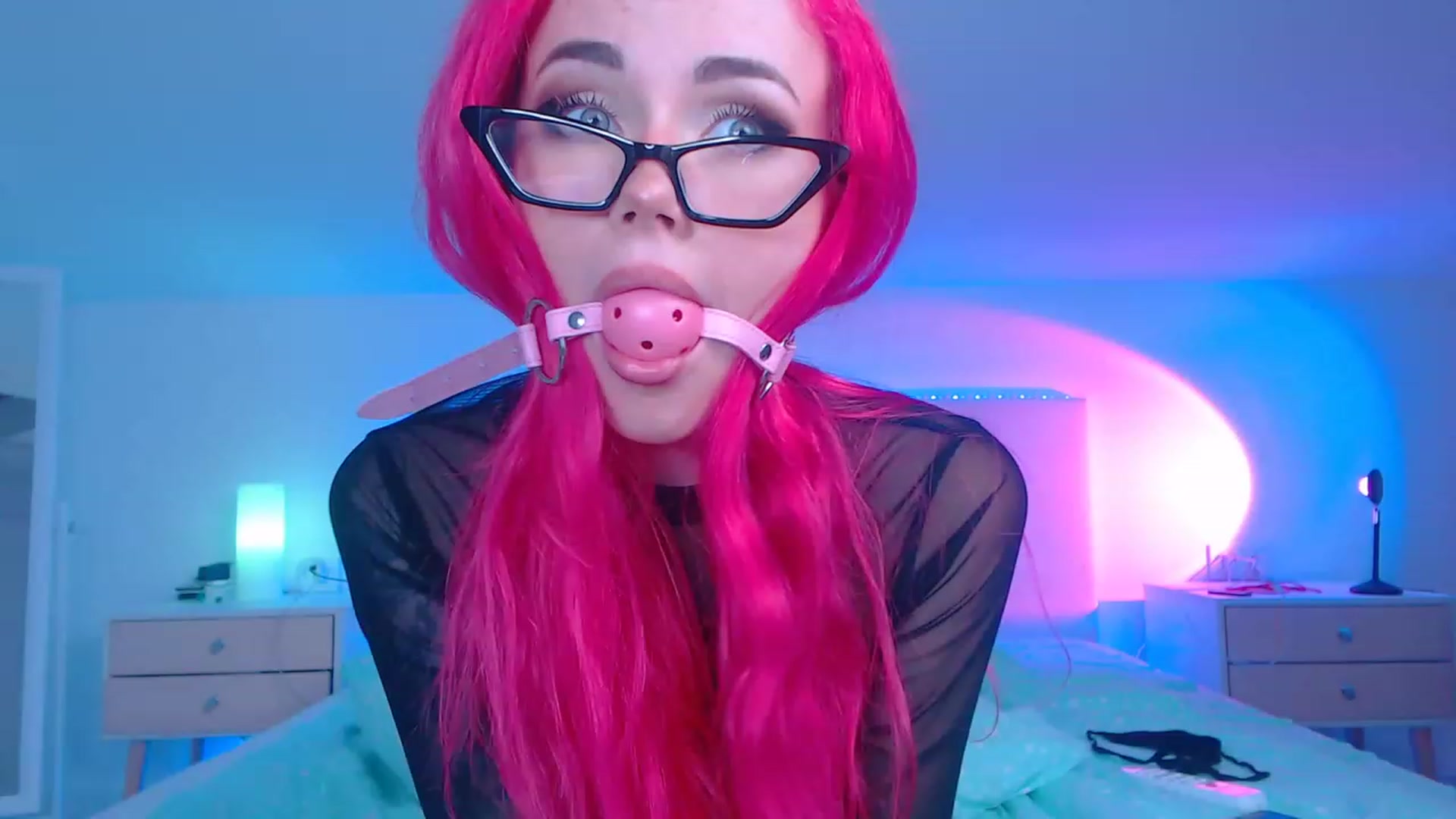 Gallery image thumbnail from Sarah_Pink's myfreecams stream on, 04/13/2023, 24:09 image 10 of 20
