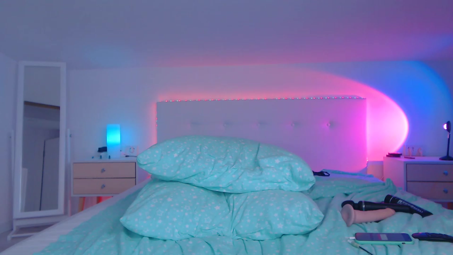 Gallery image thumbnail from Sarah_Pink's myfreecams stream on, 05/08/2023, 19:40 image 8 of 20