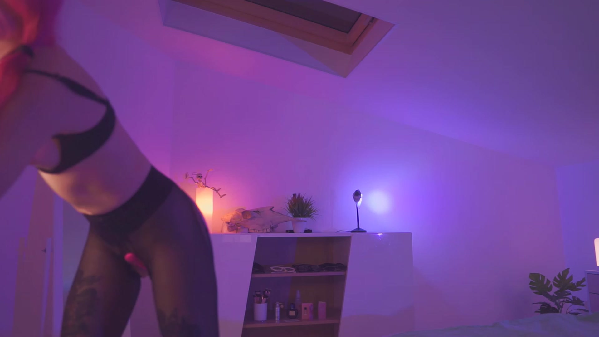 Gallery image thumbnail from Sarah_Pink's myfreecams stream on, 05/22/2023, 19:05 image 11 of 20