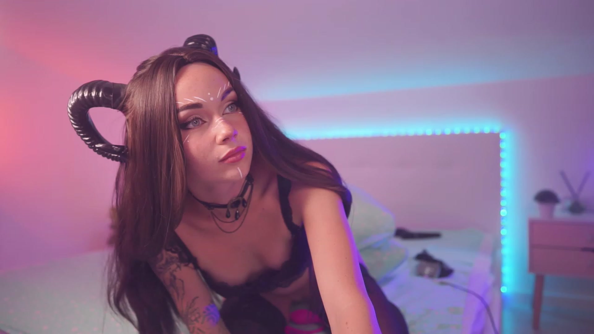 Gallery image thumbnail from Sarah_Pink's myfreecams stream on, 06/14/2023, 18:10 image 4 of 20