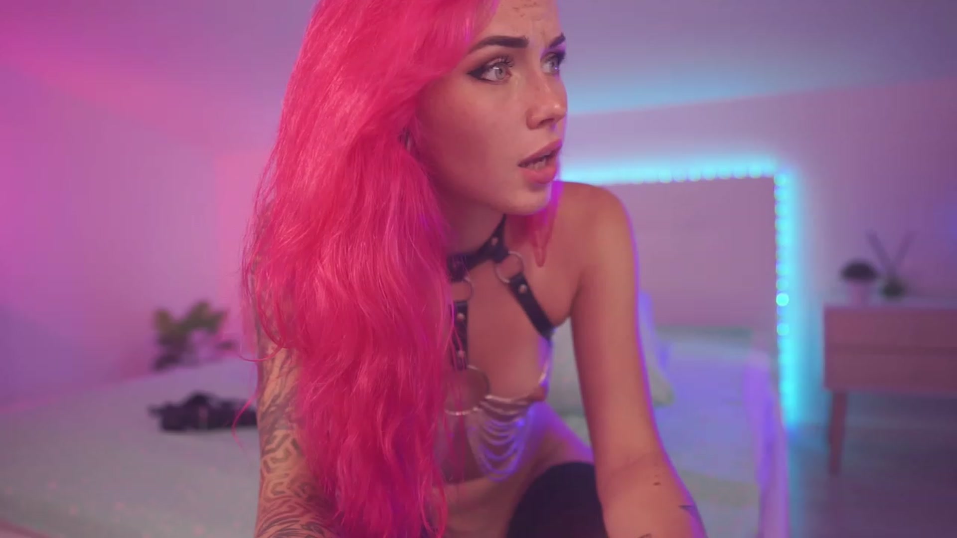 Gallery image thumbnail from Sarah_Pink's myfreecams stream on, 06/21/2023, 18:53 image 8 of 20