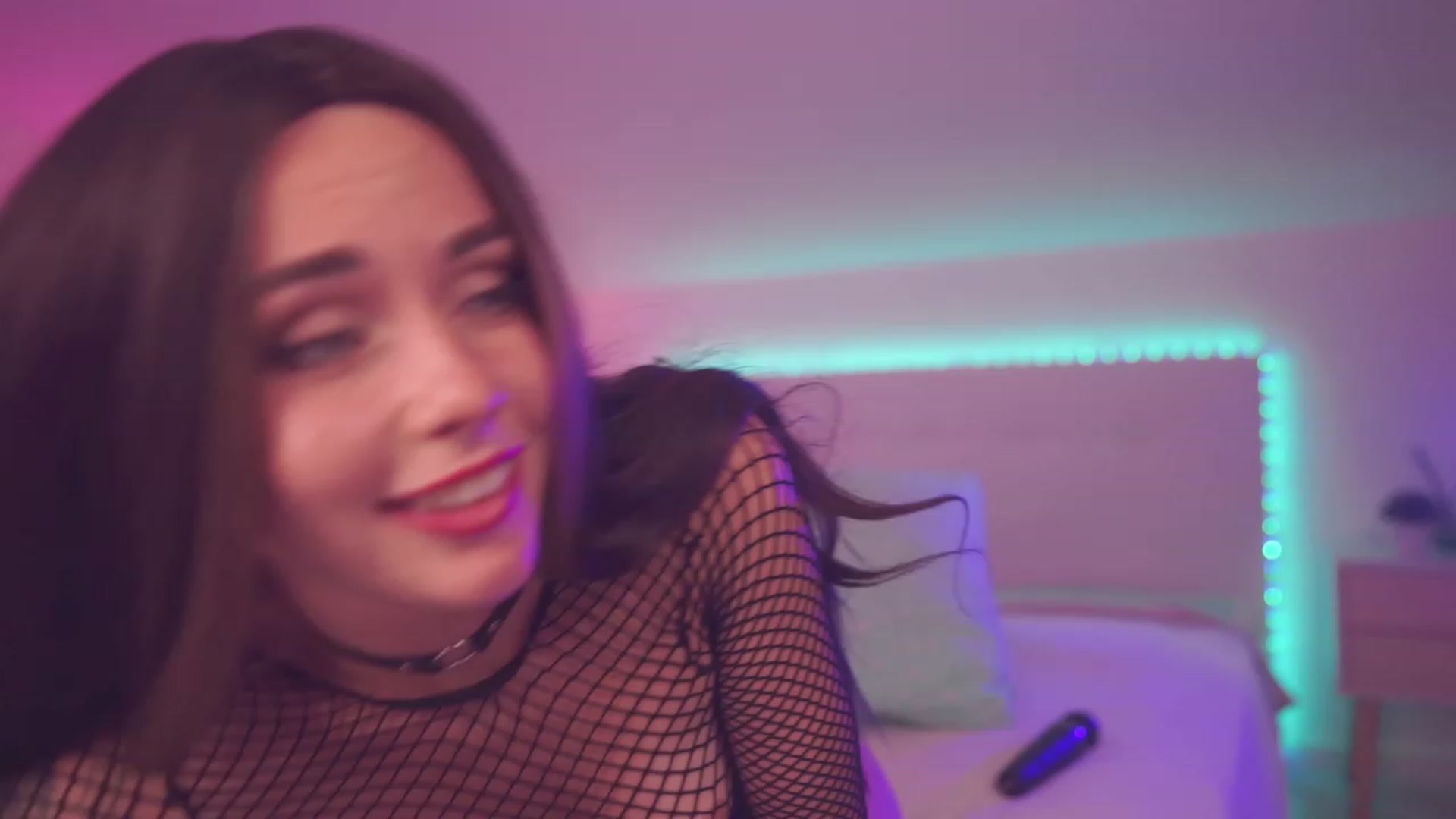 Gallery image thumbnail from Sarah_Pink's myfreecams stream on, 07/16/2023, 20:04 image 11 of 20
