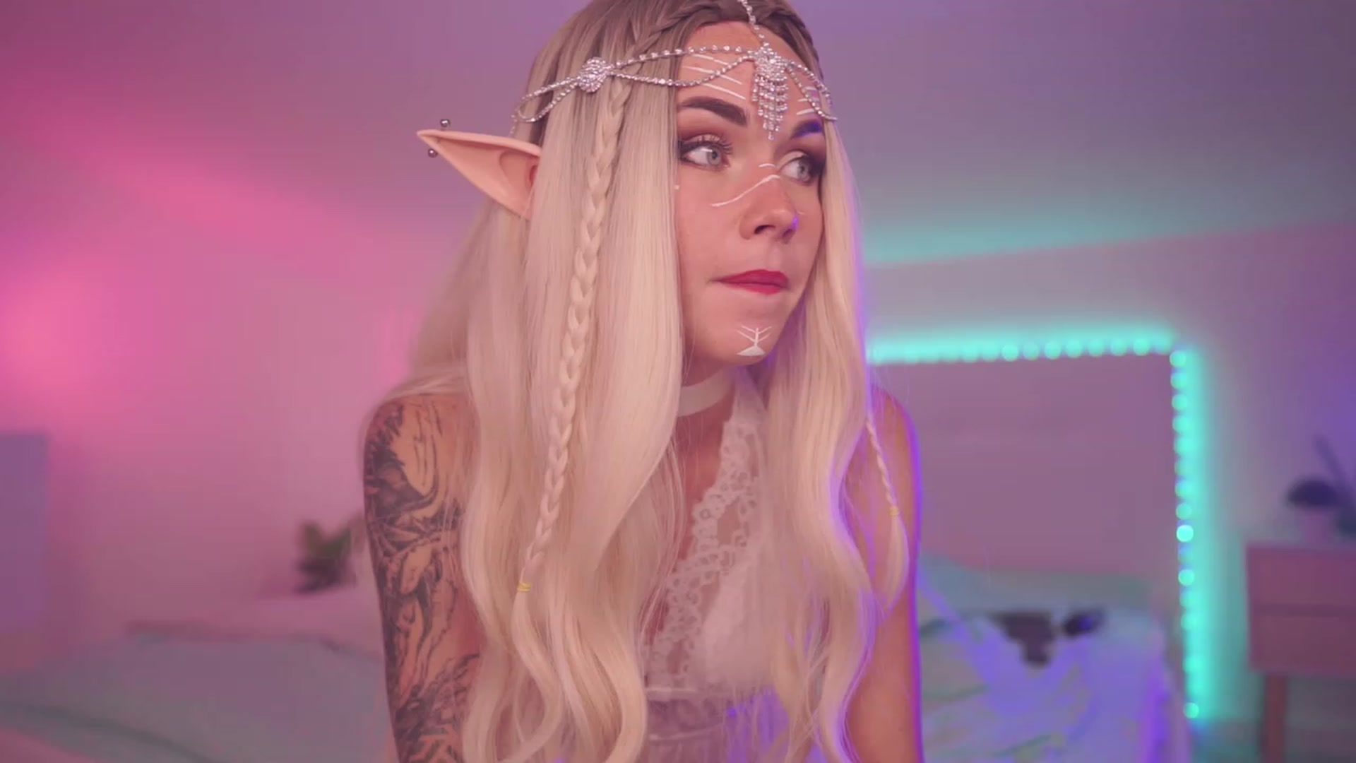 Gallery image thumbnail from Sarah_Pink's myfreecams stream on, 07/19/2023, 18:06 image 16 of 20