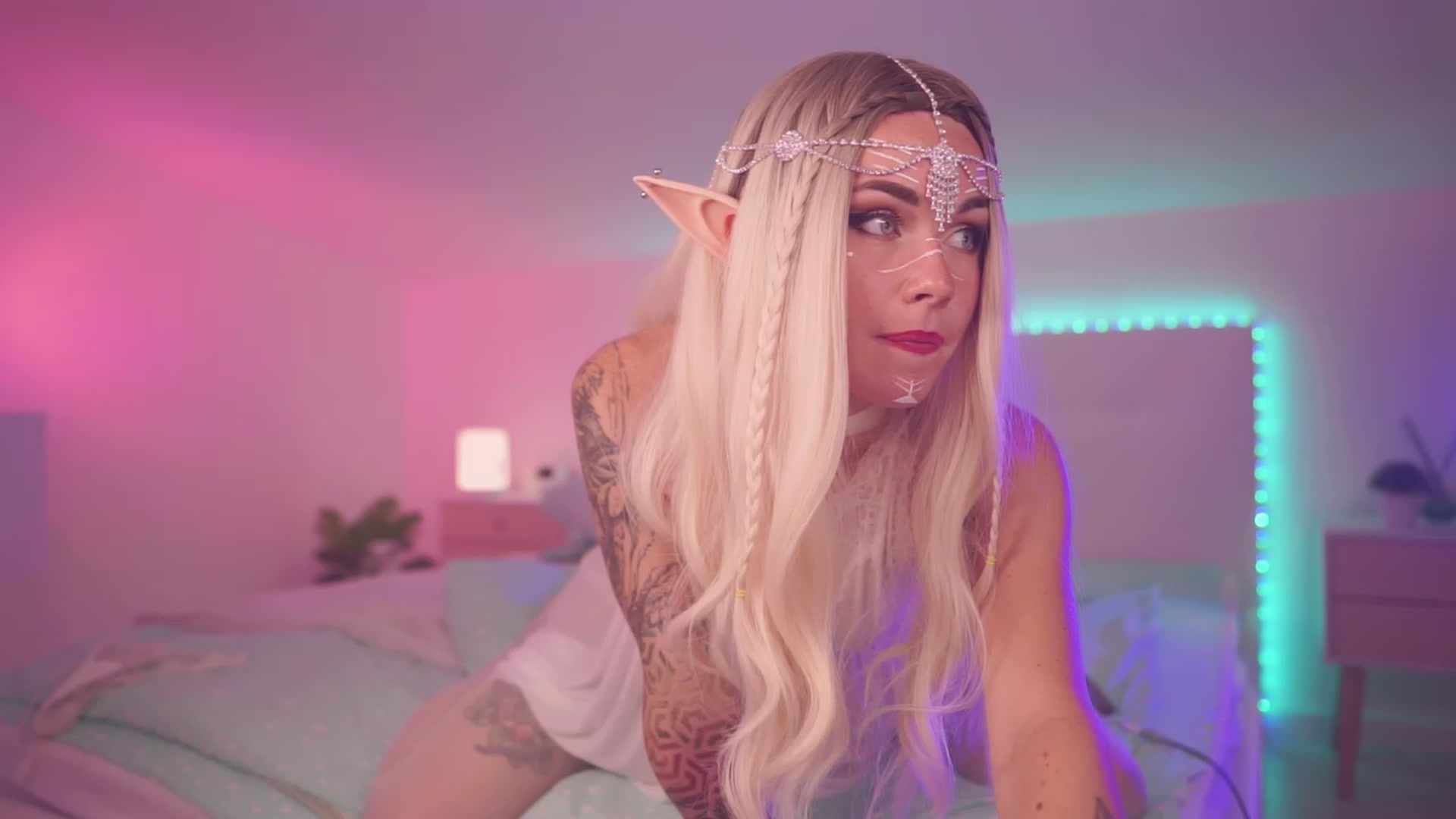 Gallery image thumbnail from Sarah_Pink's myfreecams stream on, 07/19/2023, 18:06 image 10 of 20