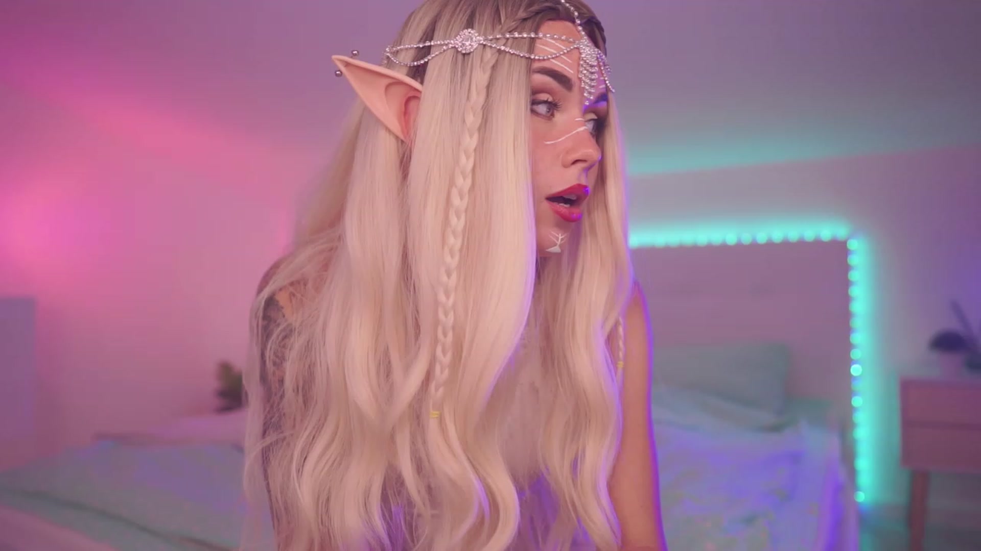 Gallery image thumbnail from Sarah_Pink's myfreecams stream on, 07/19/2023, 18:06 image 3 of 20