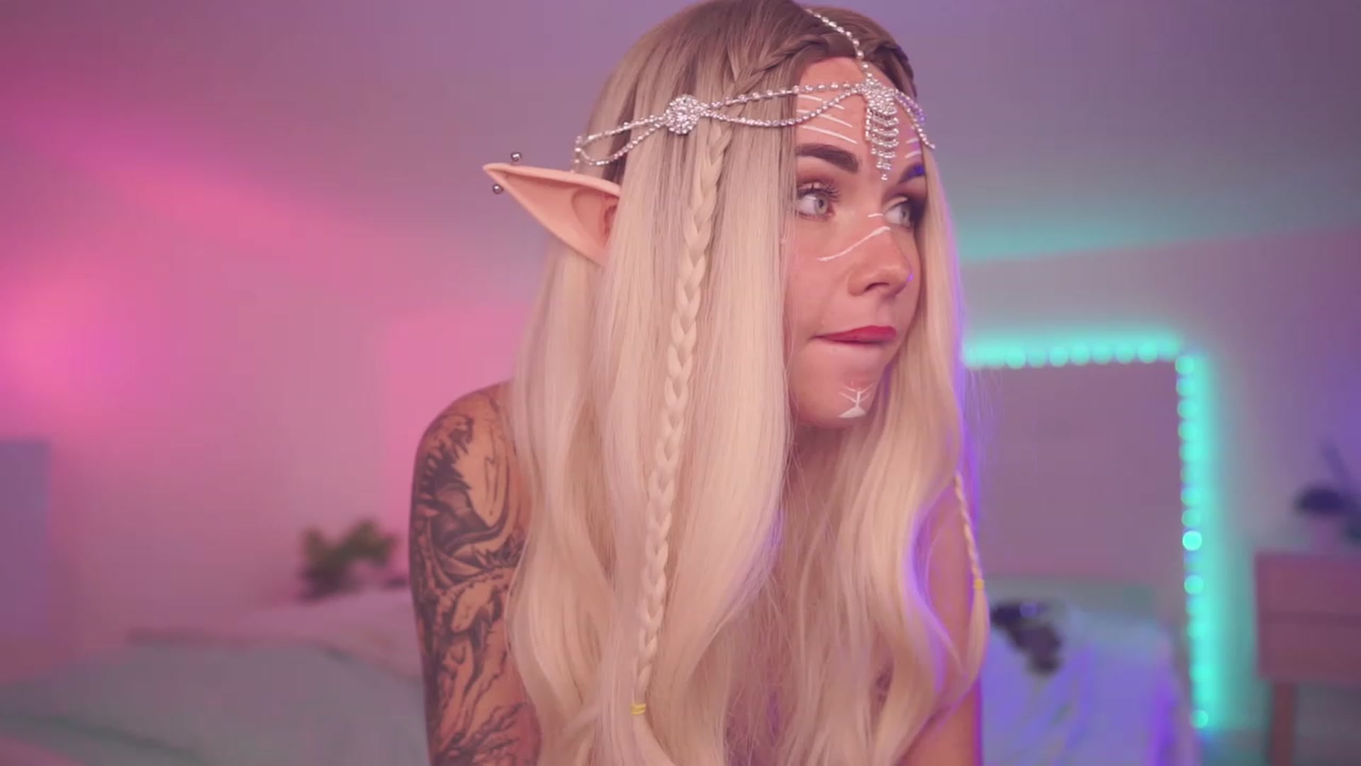 Gallery image thumbnail from Sarah_Pink's myfreecams stream on, 07/19/2023, 19:25 image 5 of 20