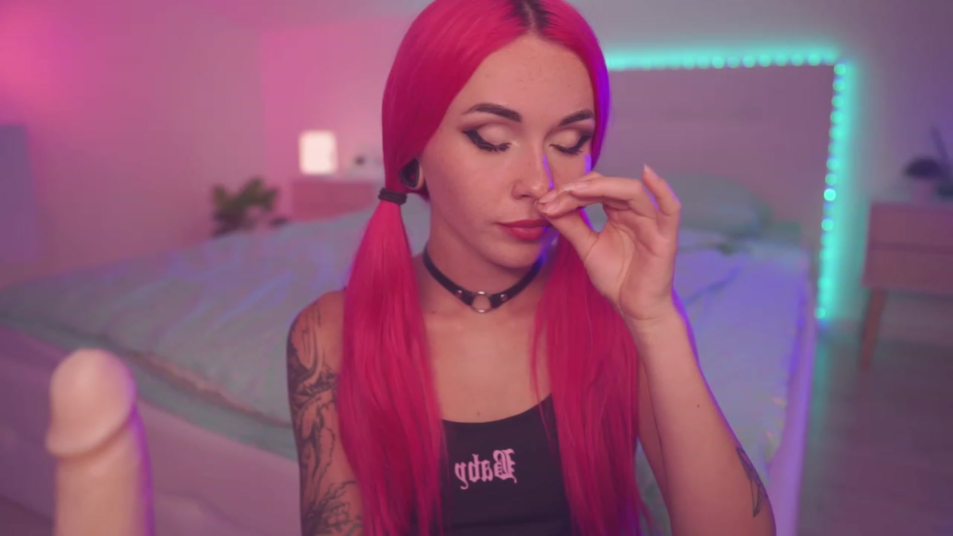 Gallery image thumbnail from Sarah_Pink's myfreecams stream on, 07/28/2023, 19:29 image 4 of 20