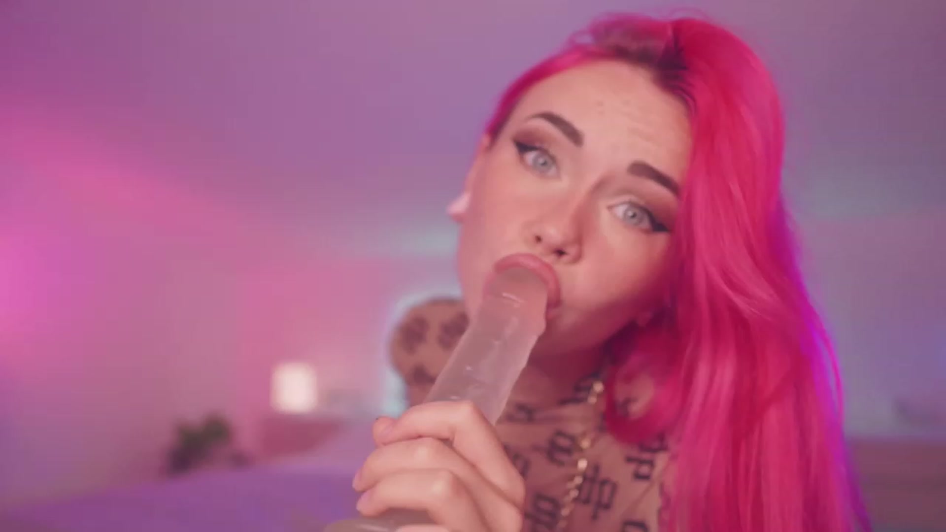 Gallery image thumbnail from Sarah_Pink's myfreecams stream on, 08/26/2023, 19:28 image 1 of 20