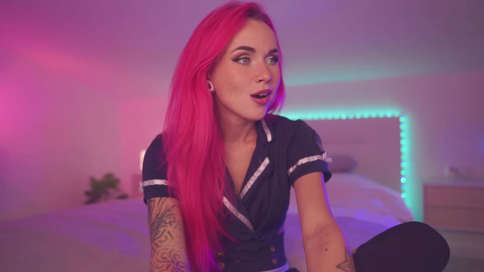 Gallery image thumbnail from Sarah_Pink's myfreecams stream on, 08/27/2023, 17:58 image 11 of 20