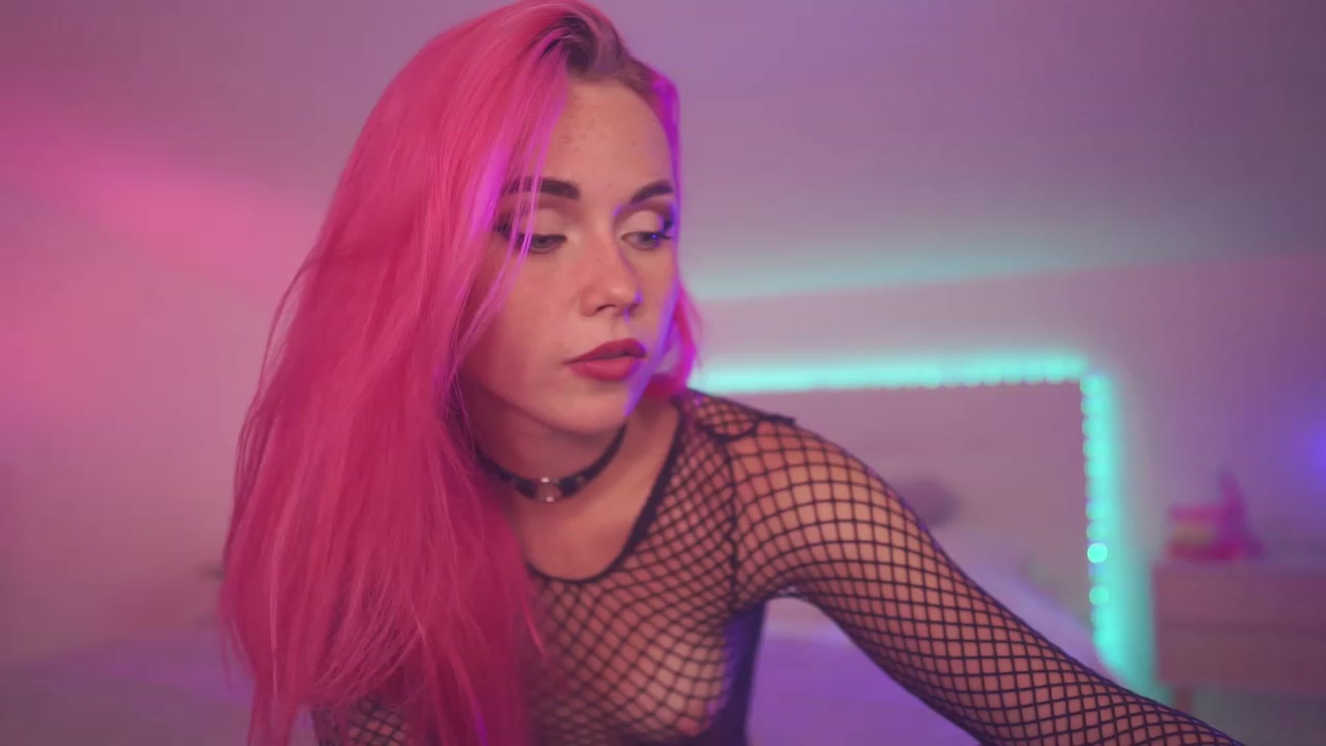 Gallery image thumbnail from Sarah_Pink's myfreecams stream on, 09/09/2023, 20:40 image 9 of 20