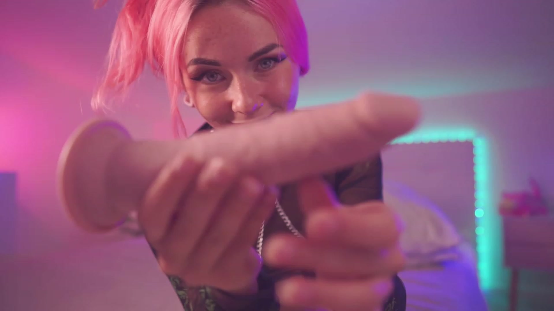 Gallery image thumbnail from Sarah_Pink's myfreecams stream on, 09/16/2023, 19:09 image 20 of 20