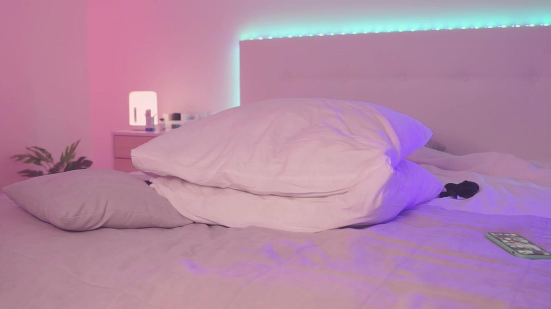 Gallery image thumbnail from Sarah_Pink's myfreecams stream on, 09/29/2023, 20:42 image 2 of 20
