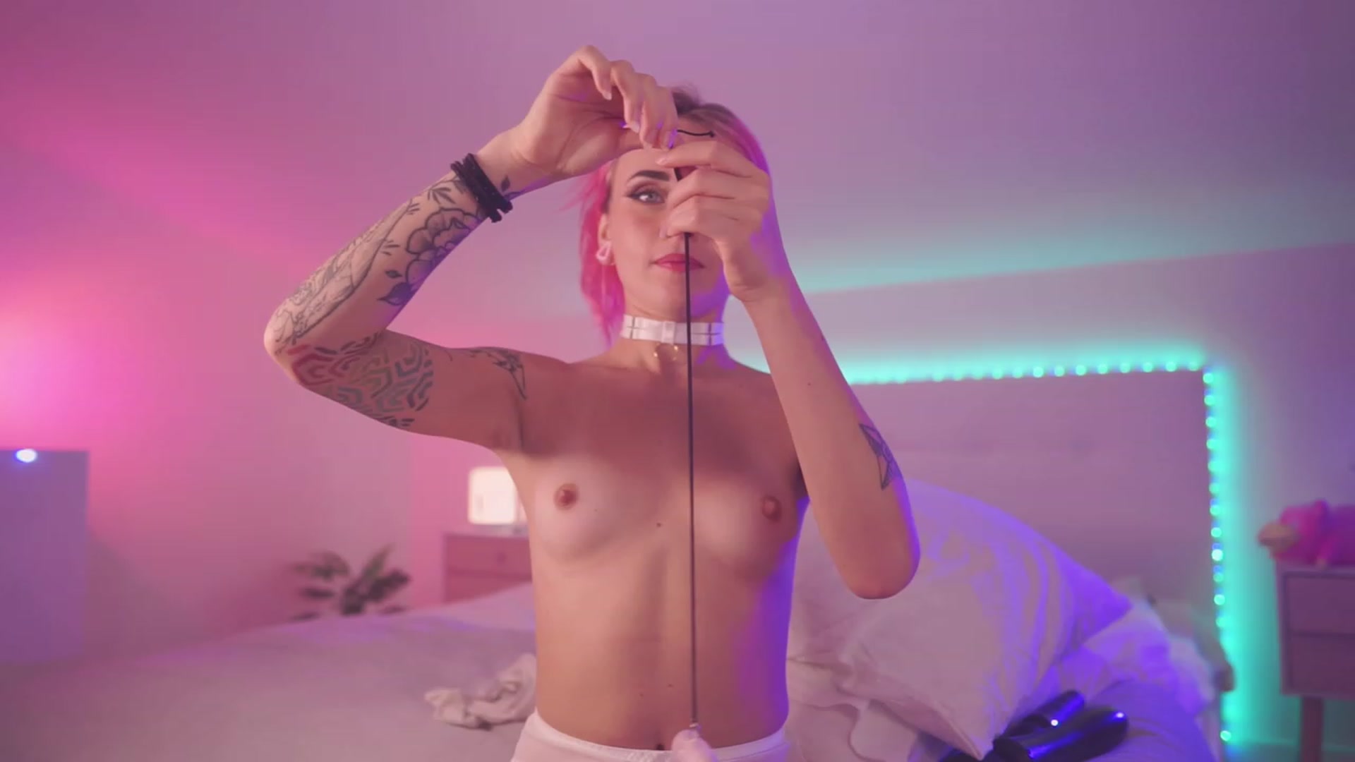 Gallery image thumbnail from Sarah_Pink's myfreecams stream on, 10/09/2023, 19:12 image 5 of 20
