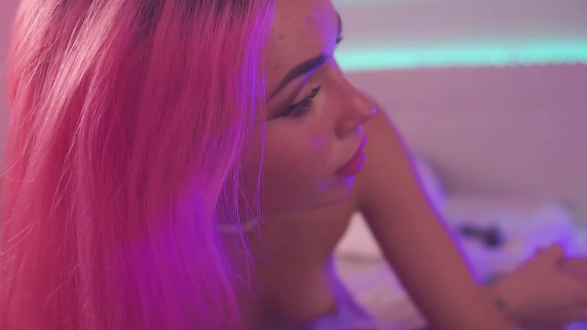 Gallery image thumbnail from Sarah_Pink's myfreecams stream on, 10/09/2023, 19:38 image 5 of 20