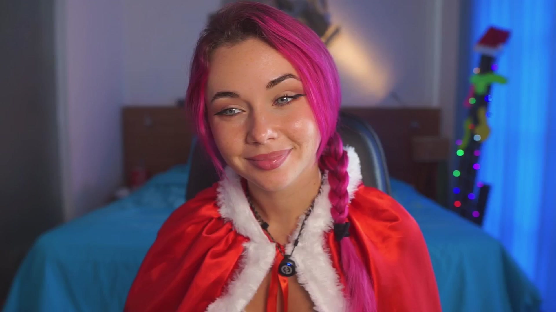 Gallery image thumbnail from Sarah_Pink's myfreecams stream on, 12/26/2025, 05:07 image 1 of 20