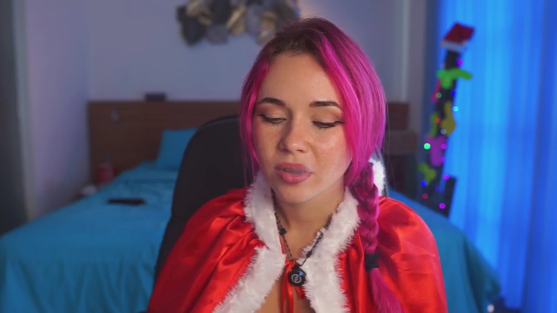 Gallery image thumbnail from Sarah_Pink's myfreecams stream on, 12/26/2025, 05:07 image 9 of 20