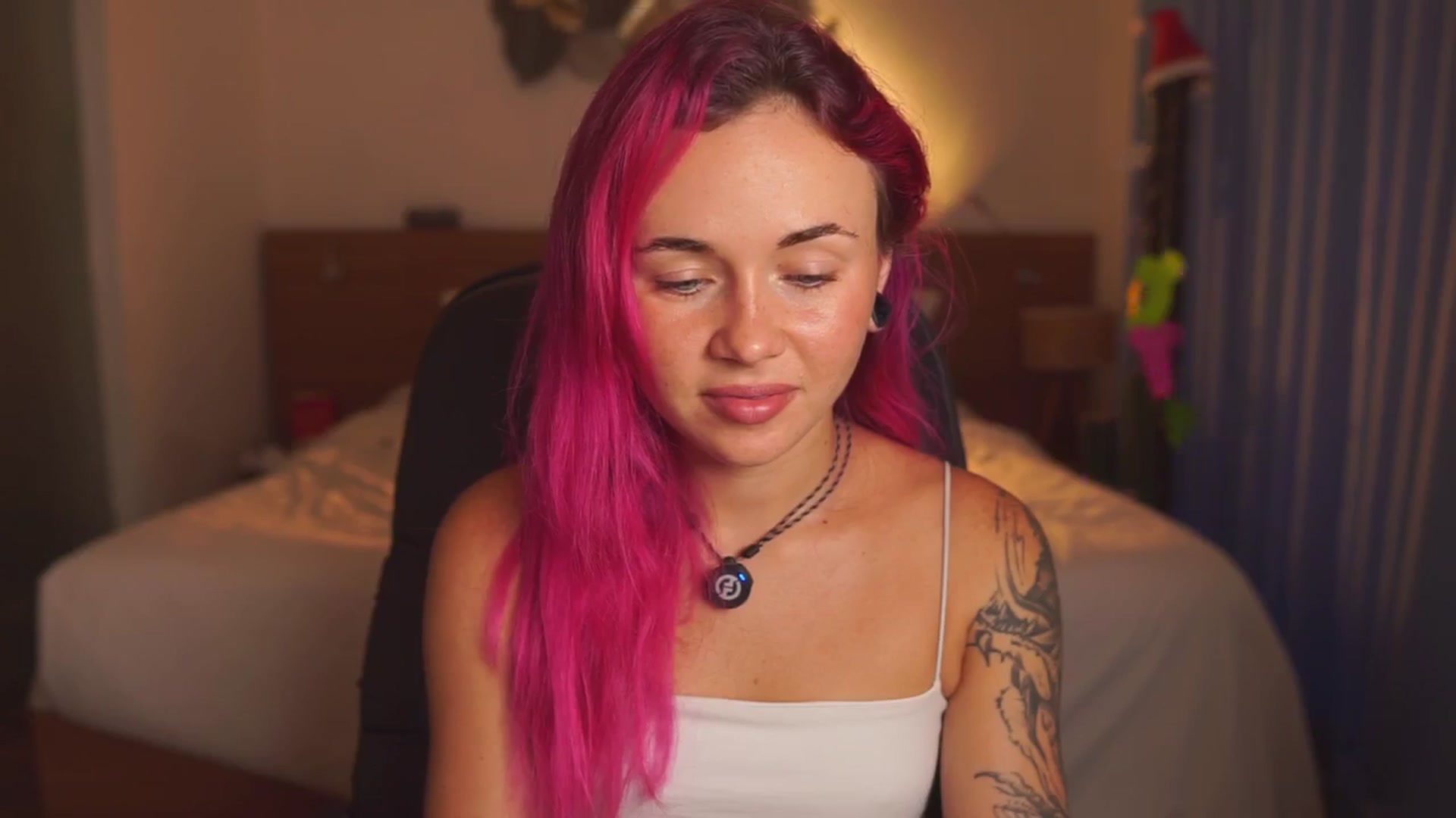 Gallery image thumbnail from Sarah_Pink's myfreecams stream on, 12/27/2025, 02:43 image 8 of 20