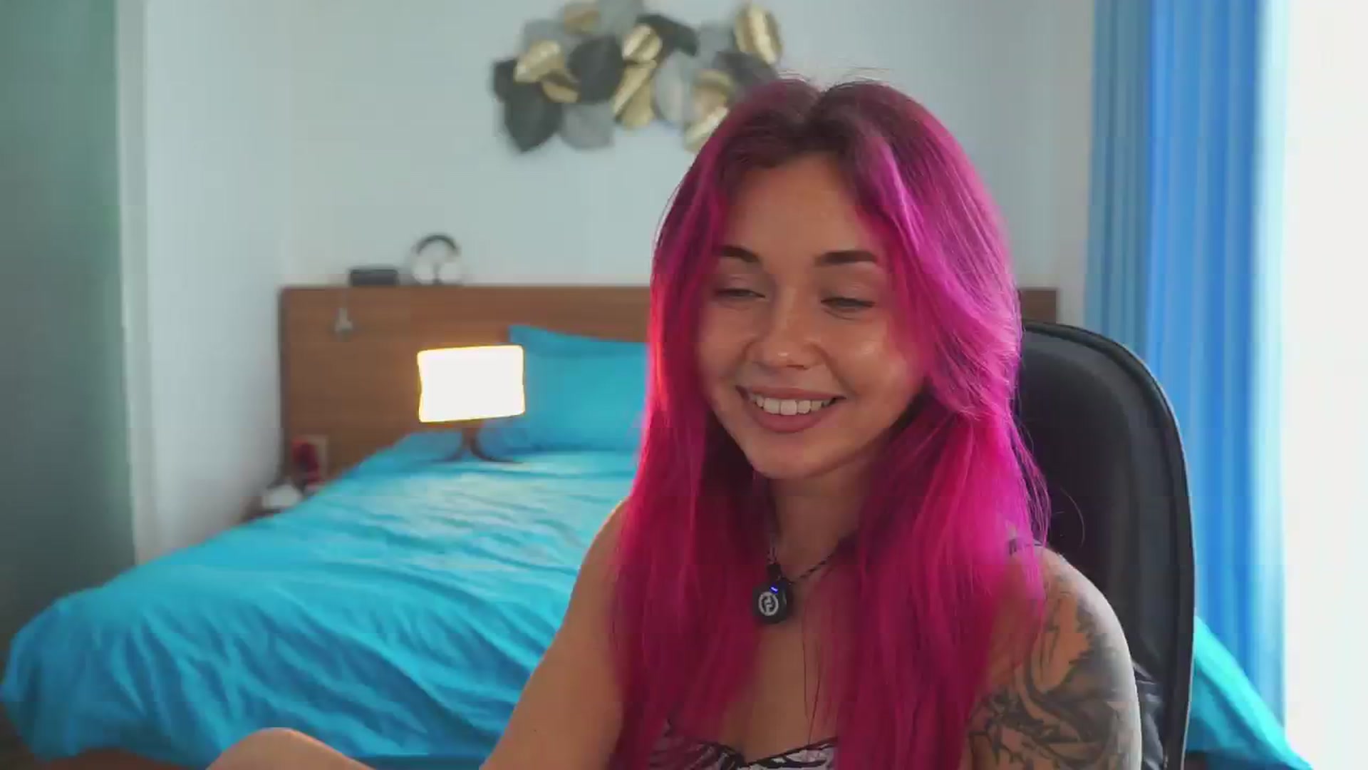 Gallery image thumbnail from Sarah_Pink's myfreecams stream on, 01/09/2026, 01:39 image 12 of 20
