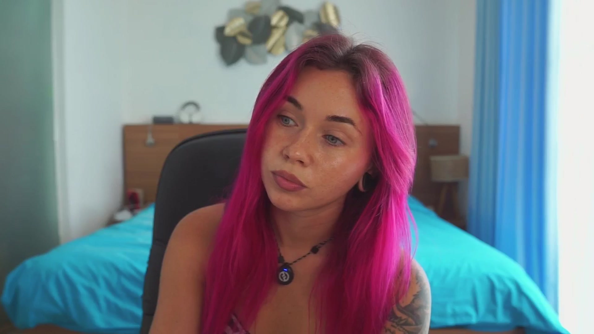 Gallery image thumbnail from Sarah_Pink's myfreecams stream on, 01/09/2026, 01:39 image 11 of 20