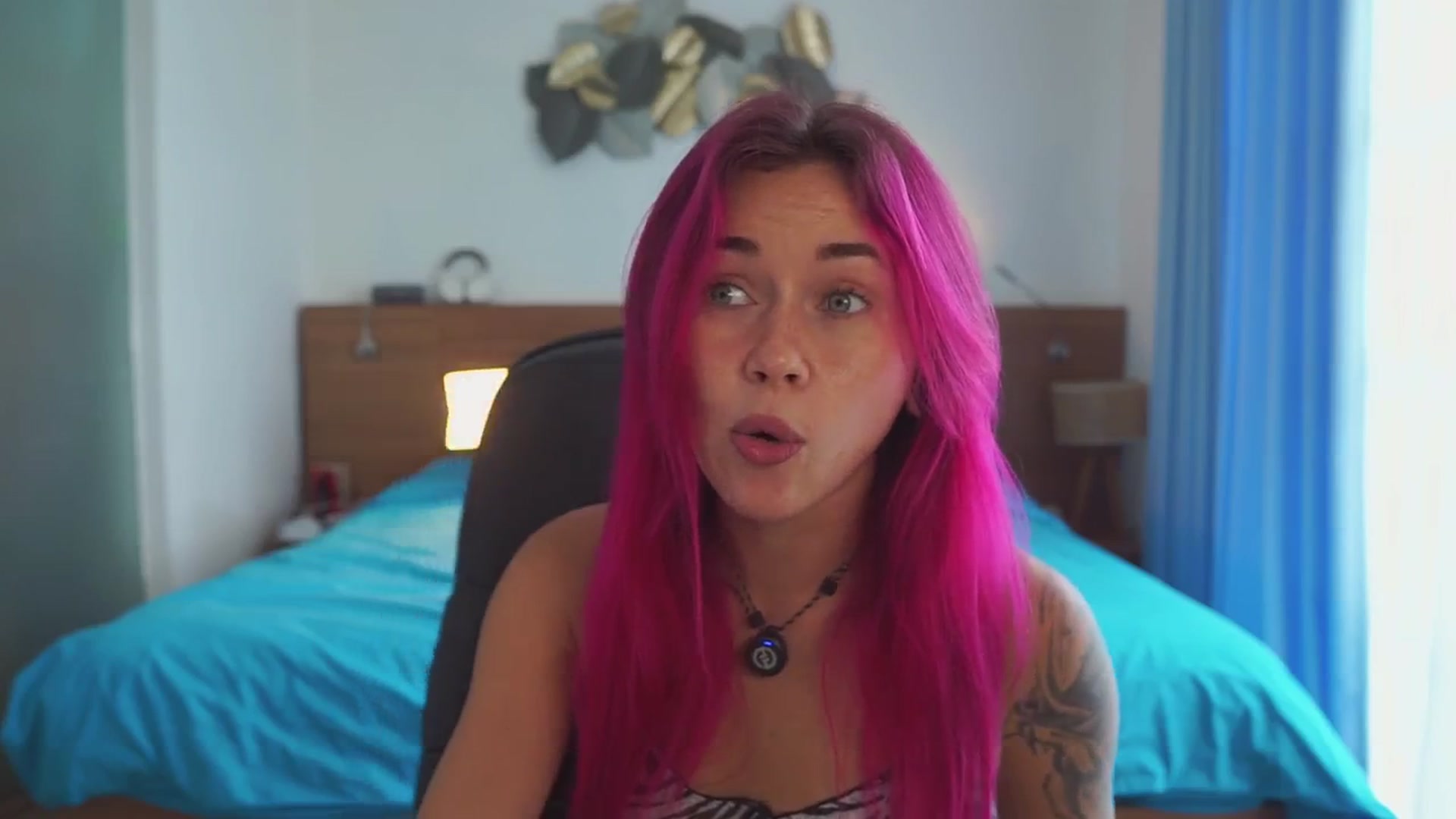 Gallery image thumbnail from Sarah_Pink's myfreecams stream on, 01/09/2026, 01:39 image 13 of 20