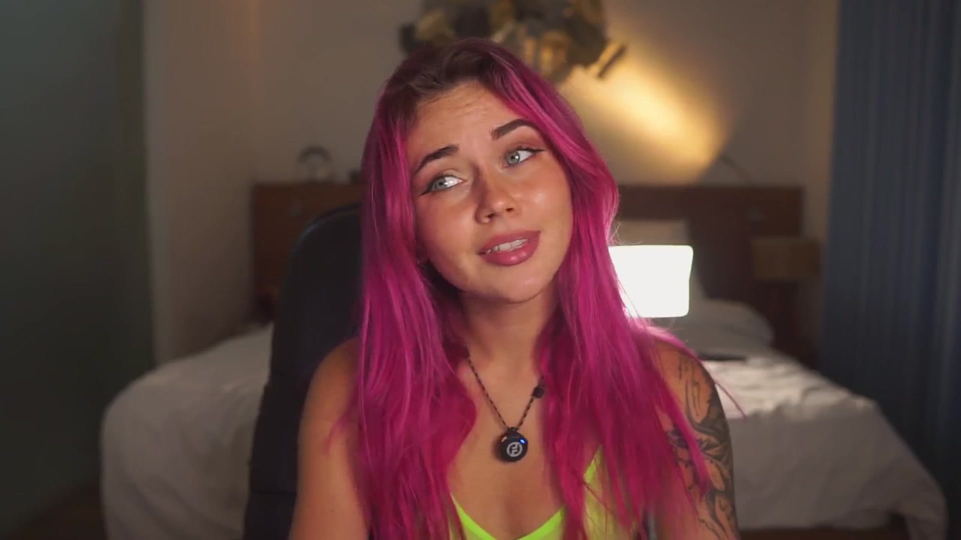 Gallery image thumbnail from Sarah_Pink's myfreecams stream on, 01/13/2026, 11:50 image 13 of 20