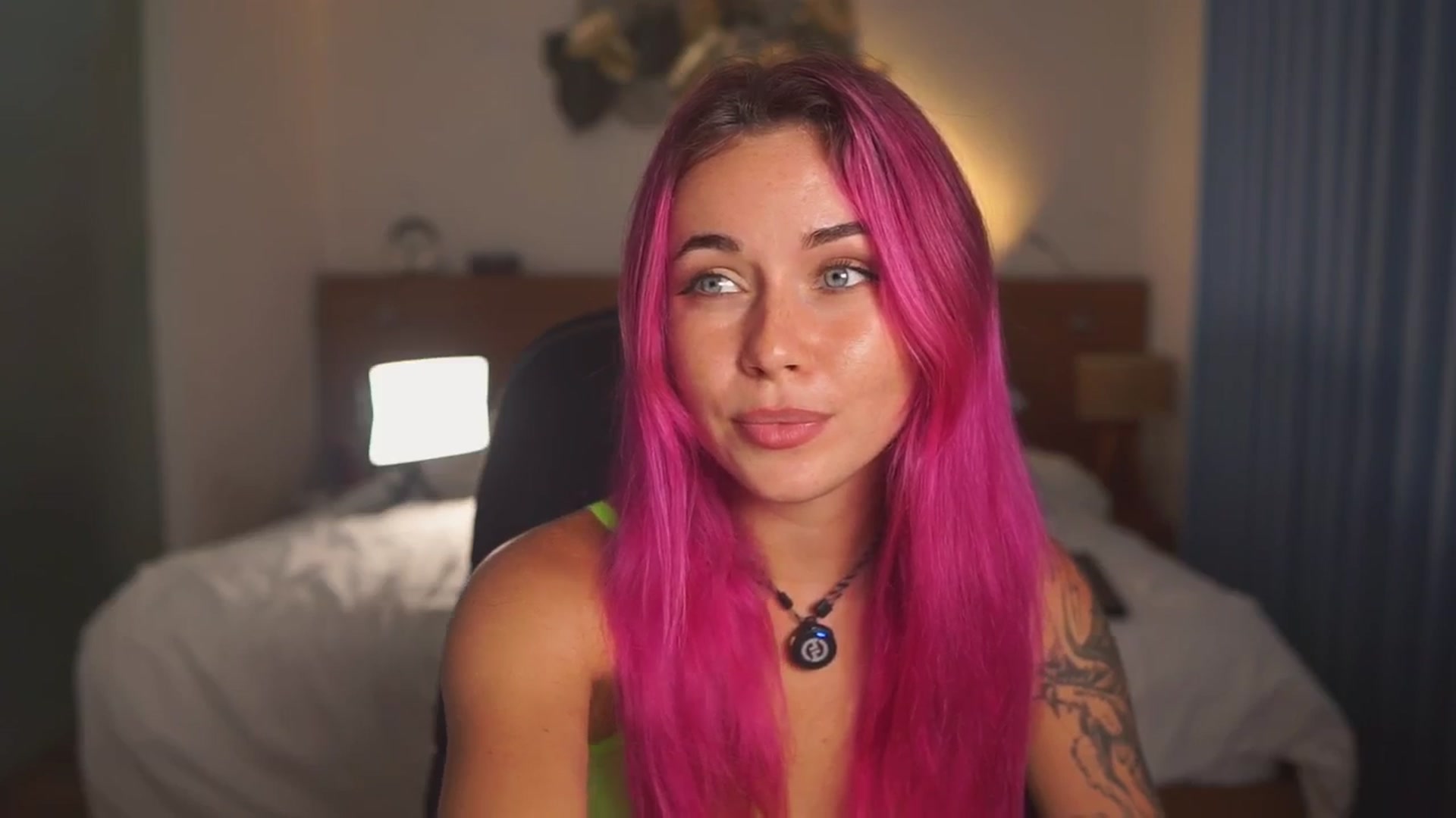 Gallery image thumbnail from Sarah_Pink's myfreecams stream on, 01/13/2026, 12:26 image 3 of 20