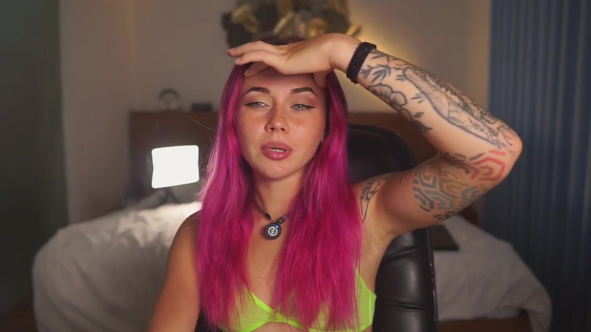 Gallery image thumbnail from Sarah_Pink's myfreecams stream on, 01/13/2026, 12:26 image 14 of 20