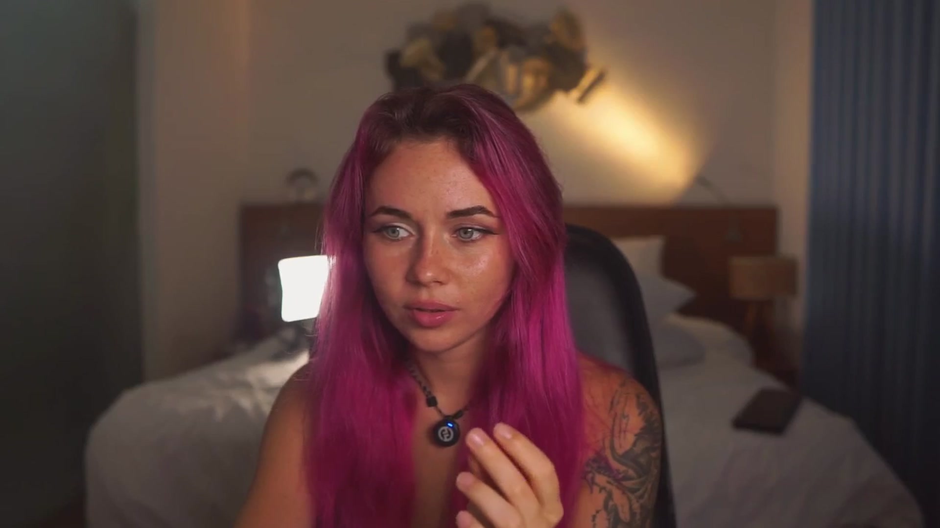 Gallery image thumbnail from Sarah_Pink's myfreecams stream on, 01/13/2026, 14:40 image 11 of 20