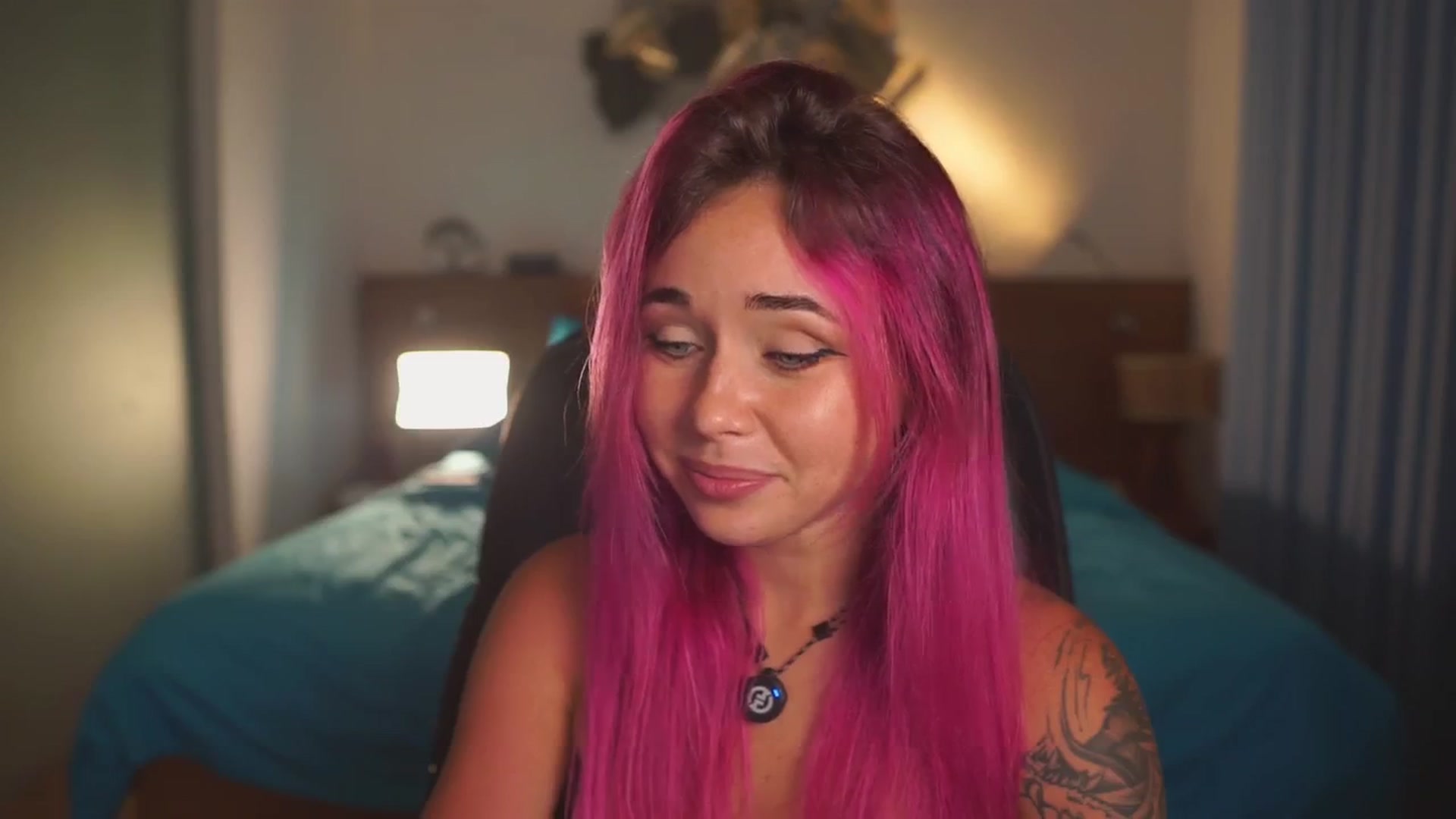 Gallery image thumbnail from Sarah_Pink's myfreecams stream on, 01/18/2026, 14:25 image 10 of 20