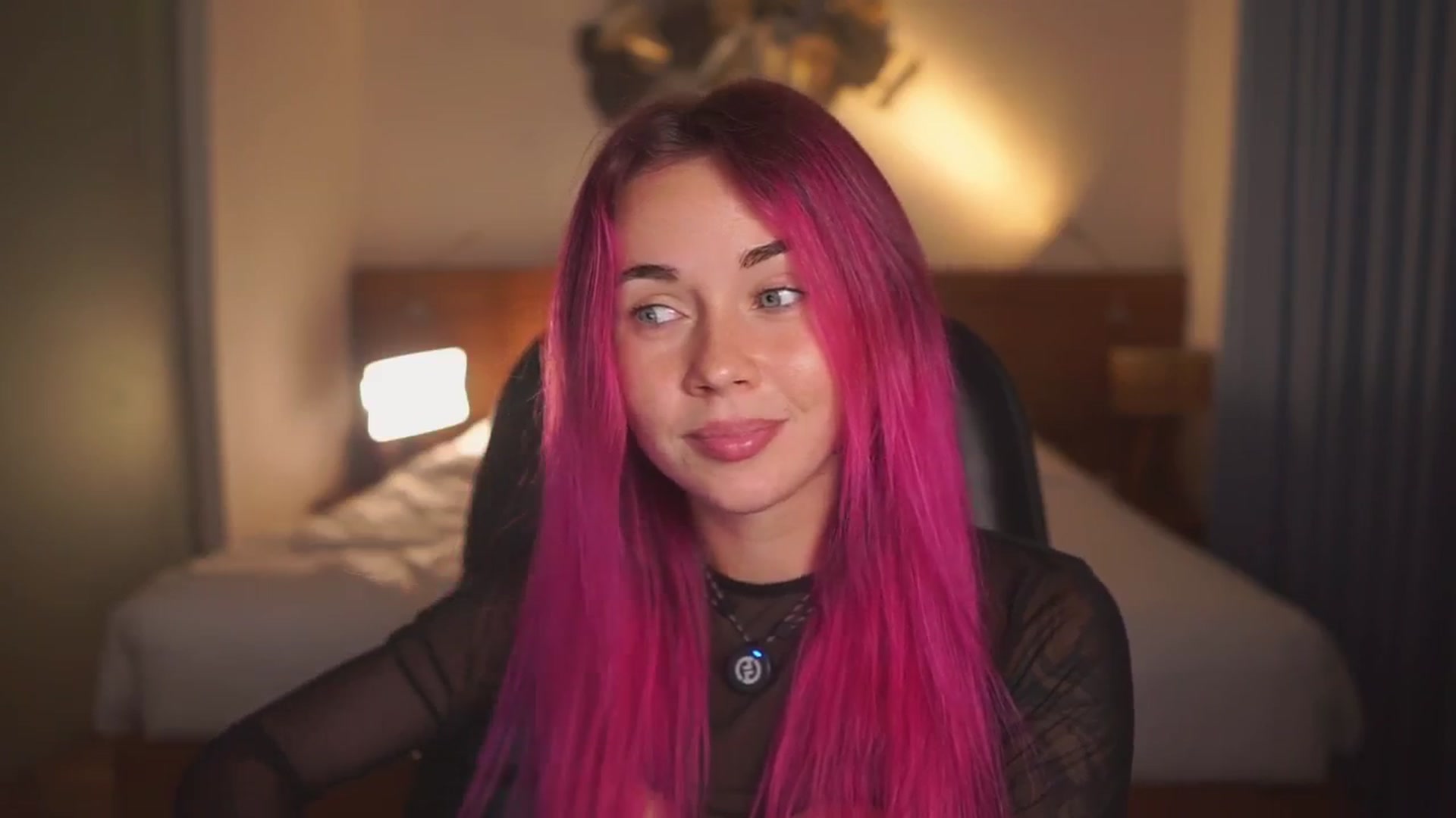 Gallery image thumbnail from Sarah_Pink's myfreecams stream on, 01/25/2026, 15:59 image 4 of 20
