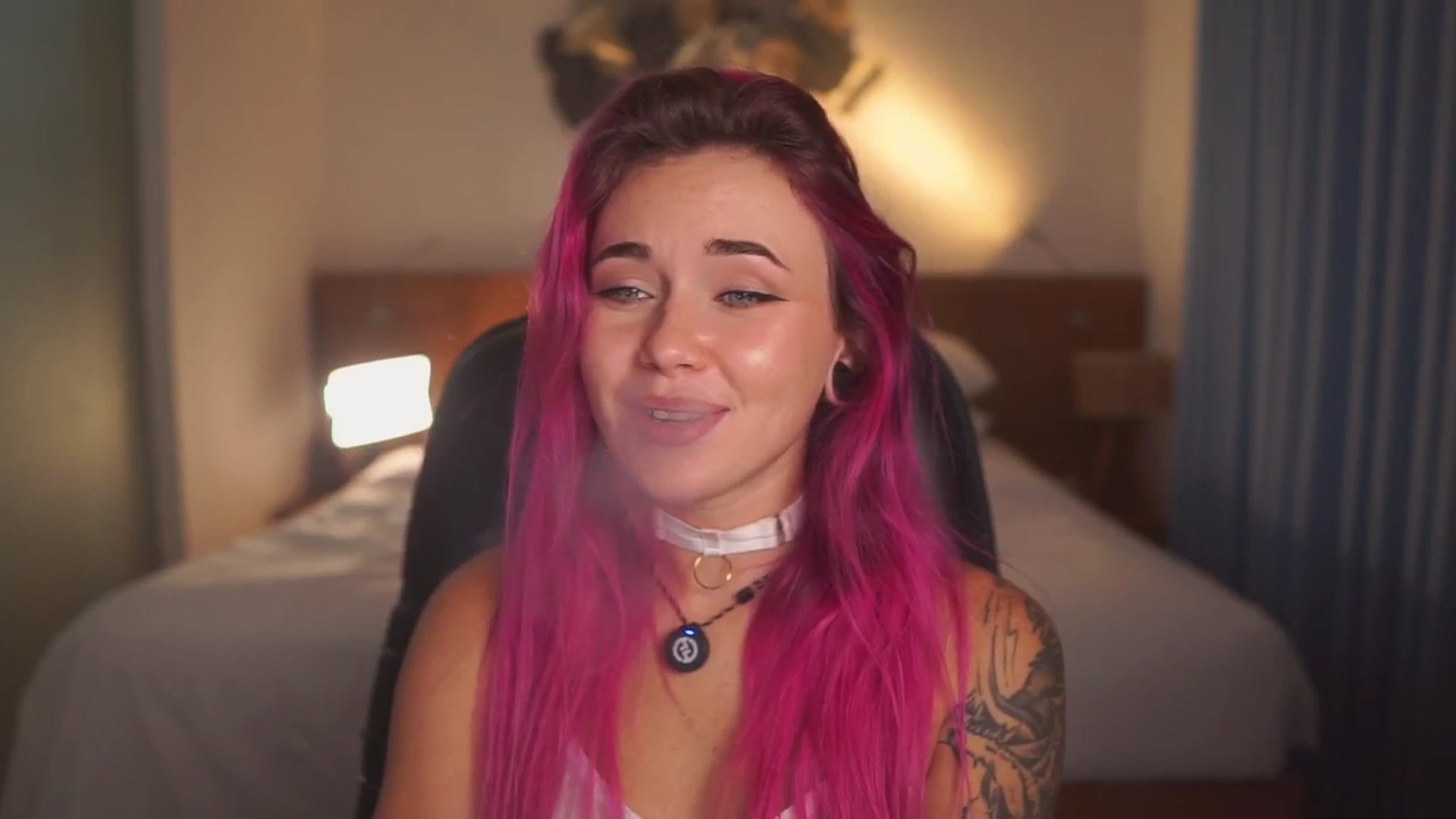 Gallery image thumbnail from Sarah_Pink's myfreecams stream on, 01/29/2026, 14:54 image 9 of 20