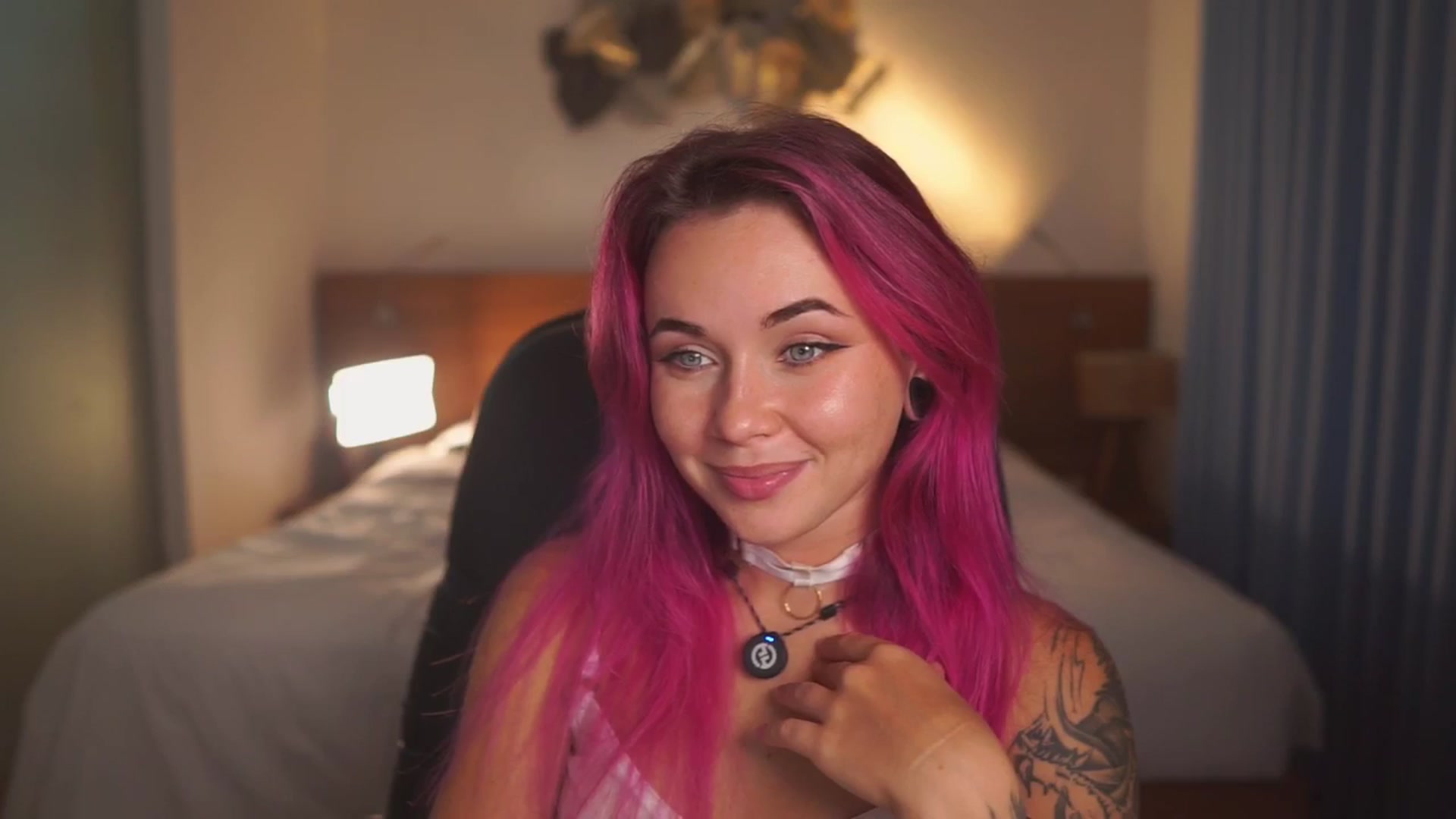 Gallery image thumbnail from Sarah_Pink's myfreecams stream on, 01/29/2026, 14:54 image 18 of 20