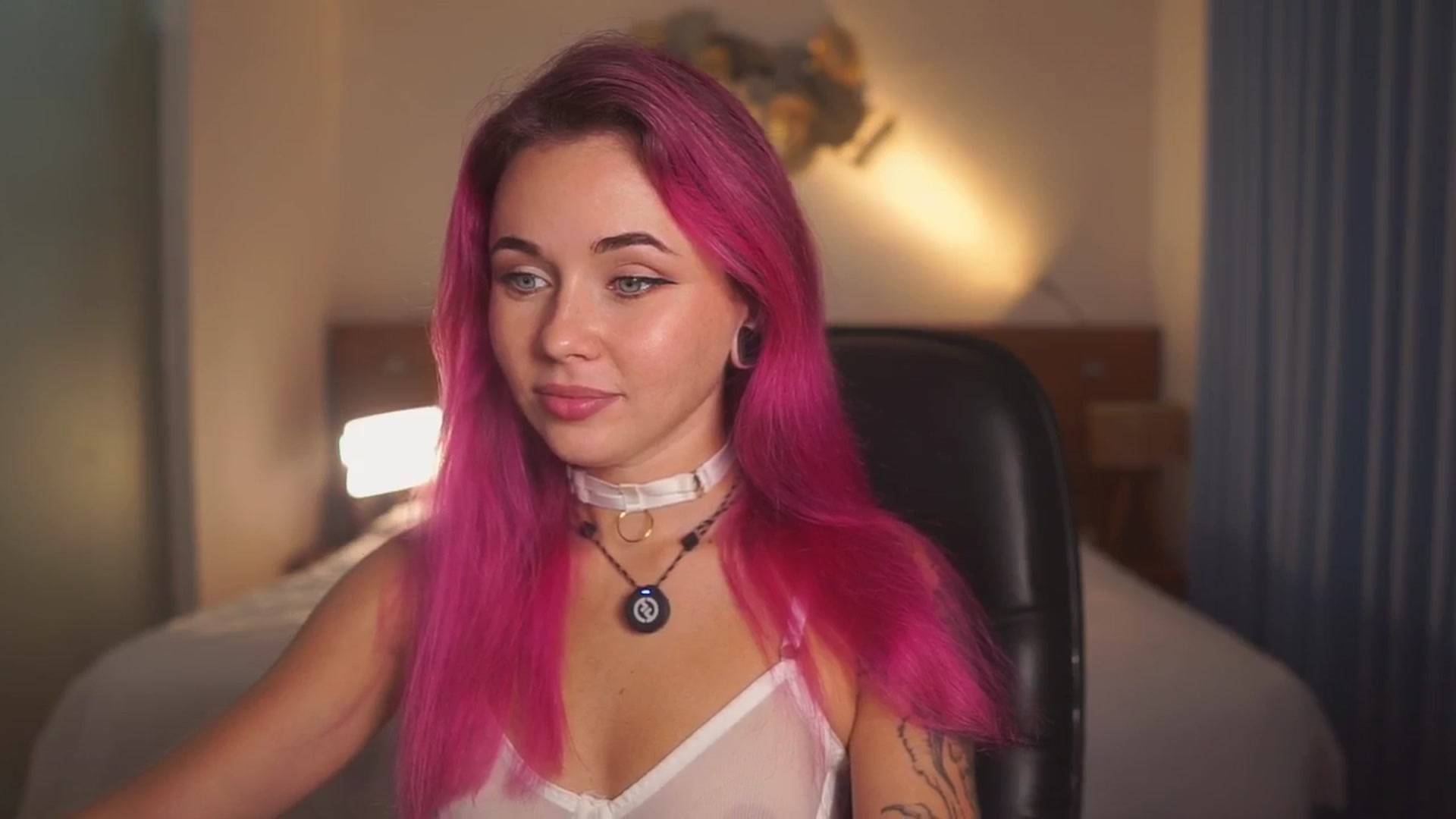 Gallery image thumbnail from Sarah_Pink's myfreecams stream on, 01/29/2026, 14:54 image 3 of 20