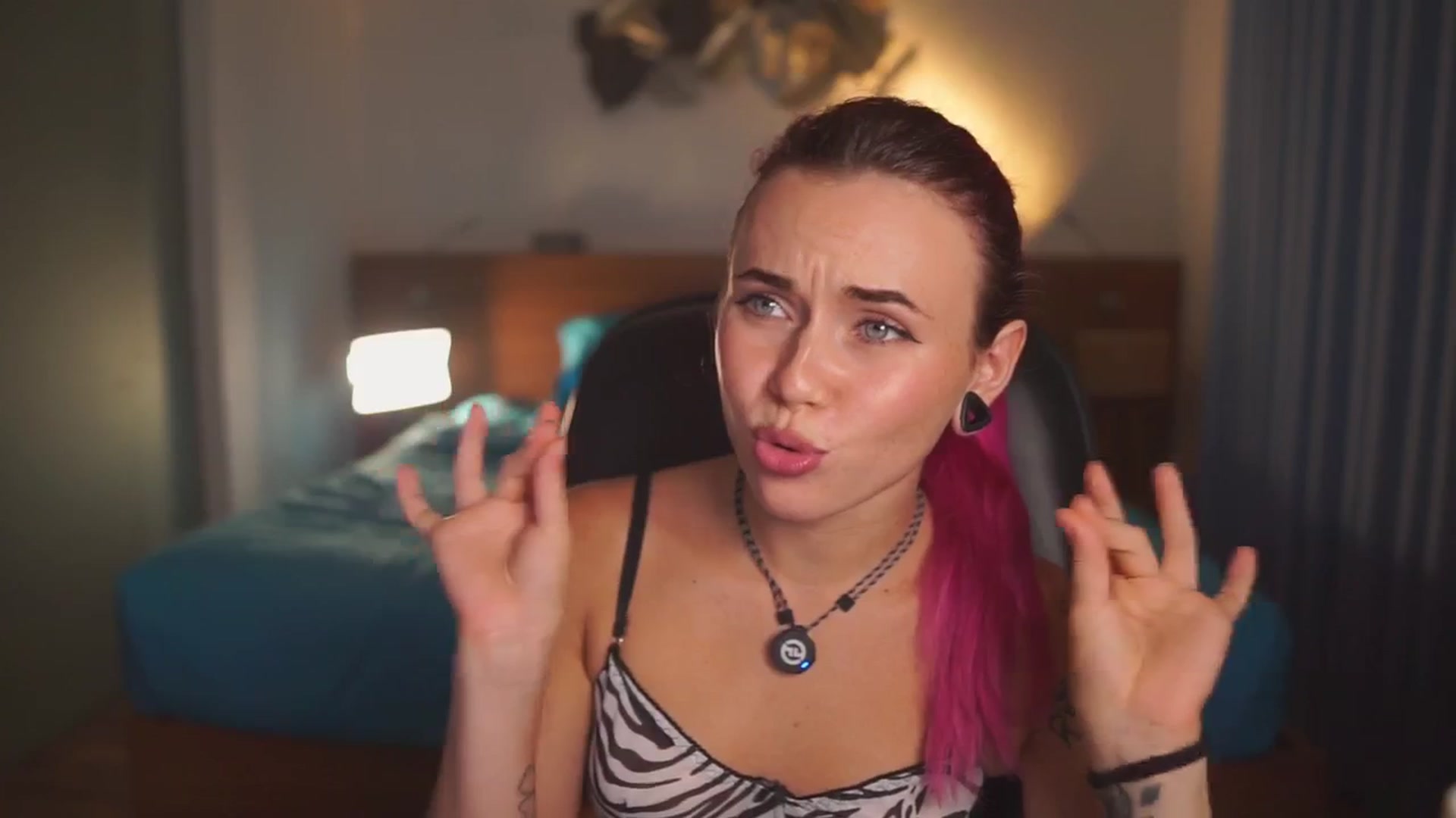 Gallery image thumbnail from Sarah_Pink's myfreecams stream on, 02/01/2026, 15:42 image 4 of 20