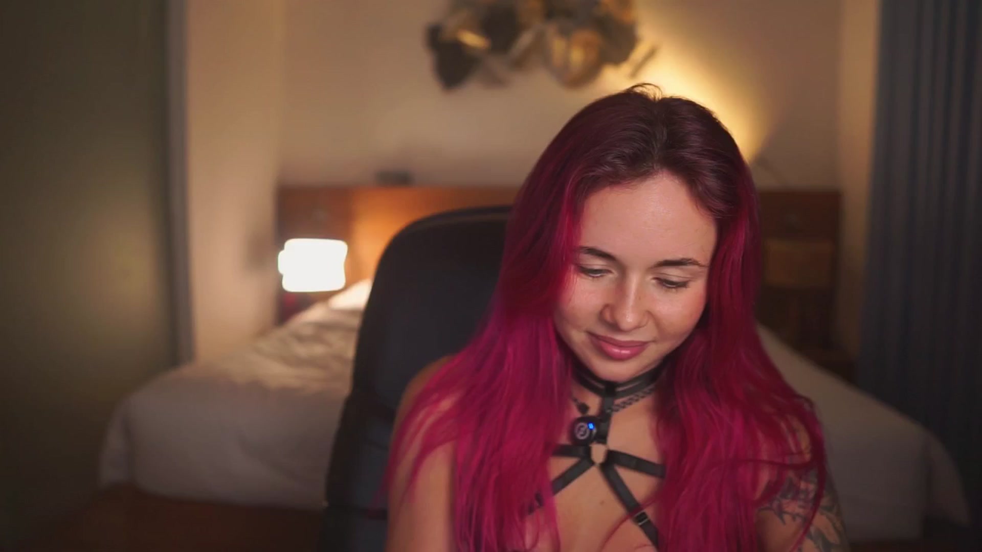 Gallery image thumbnail from Sarah_Pink's myfreecams stream on, 02/06/2026, 16:20 image 12 of 20