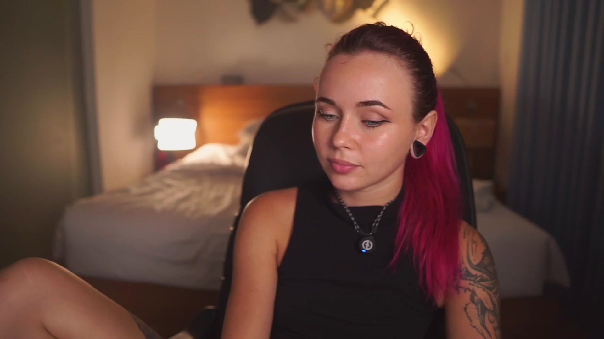 Gallery image thumbnail from Sarah_Pink's myfreecams stream on, 02/07/2026, 14:59 image 12 of 20