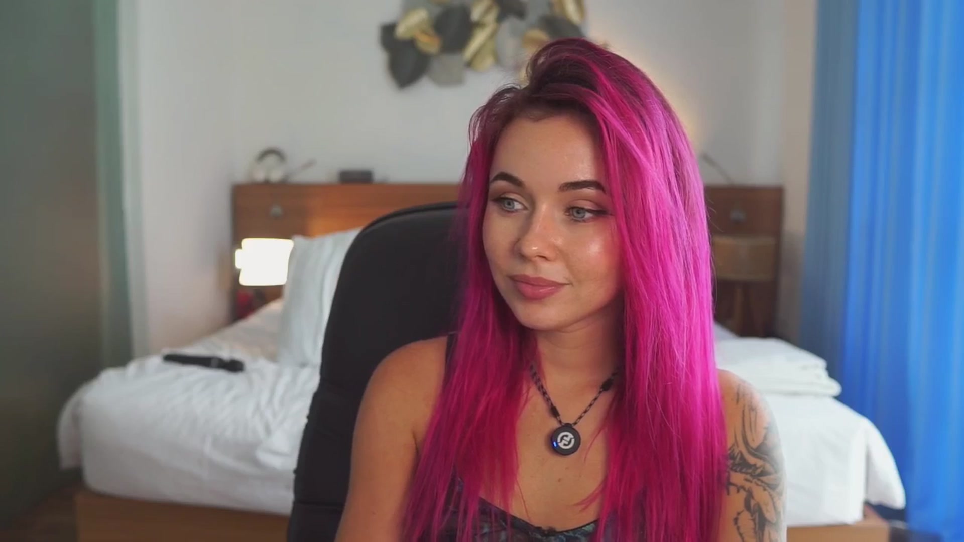 Gallery image thumbnail from Sarah_Pink's myfreecams stream on, 02/08/2026, 08:50 image 18 of 20