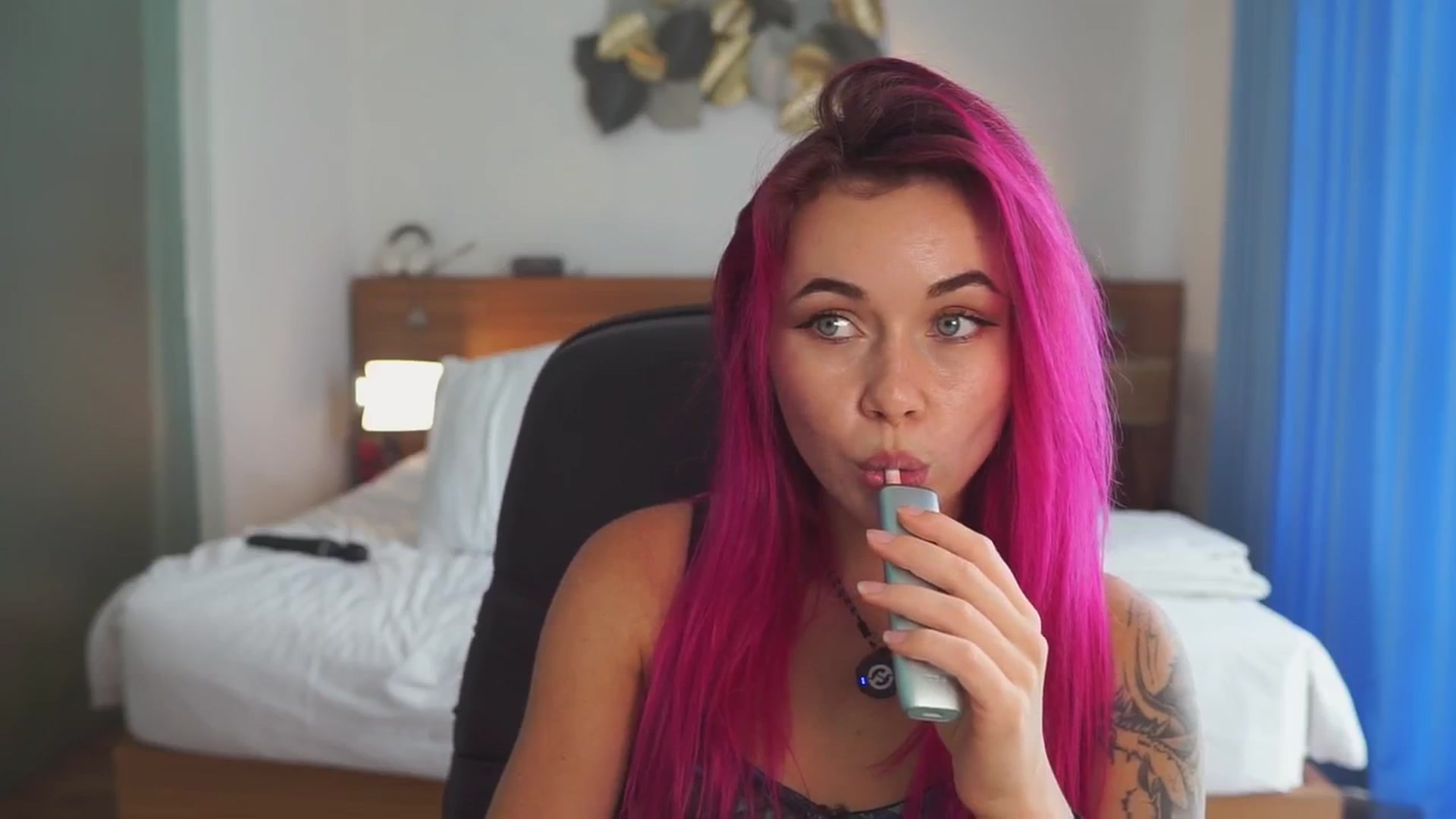 Gallery image thumbnail from Sarah_Pink's myfreecams stream on, 02/08/2026, 08:50 image 17 of 20