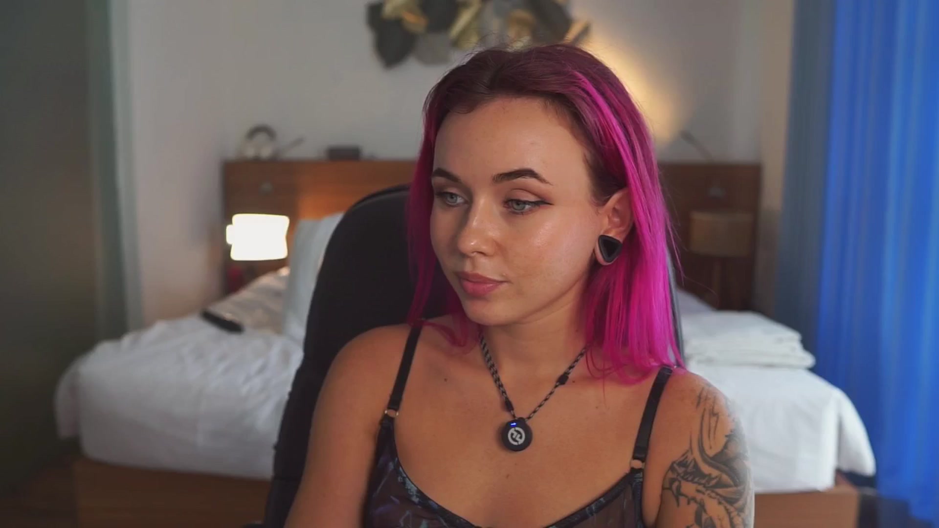 Gallery image thumbnail from Sarah_Pink's myfreecams stream on, 02/08/2026, 09:18 image 4 of 20