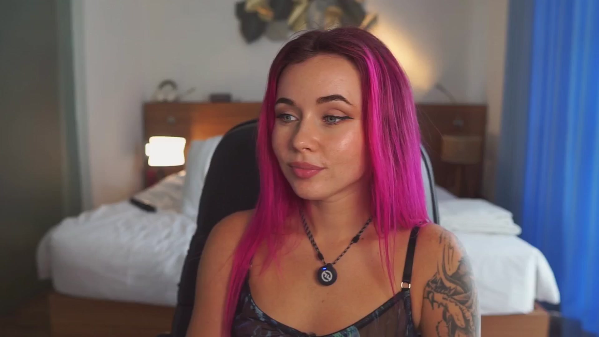 Gallery image thumbnail from Sarah_Pink's myfreecams stream on, 02/08/2026, 09:18 image 6 of 20