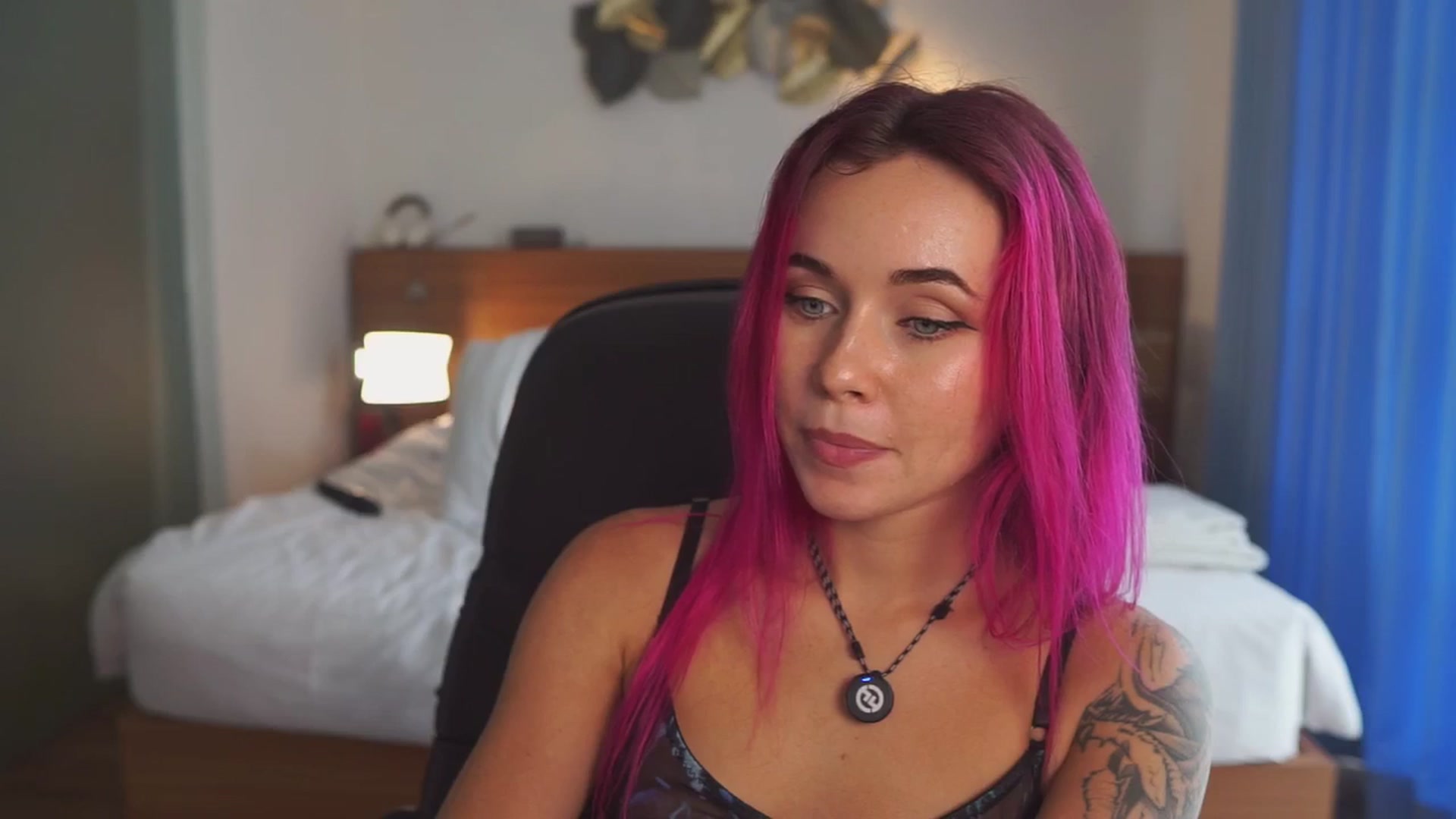 Gallery image thumbnail from Sarah_Pink's myfreecams stream on, 02/08/2026, 09:18 image 11 of 20